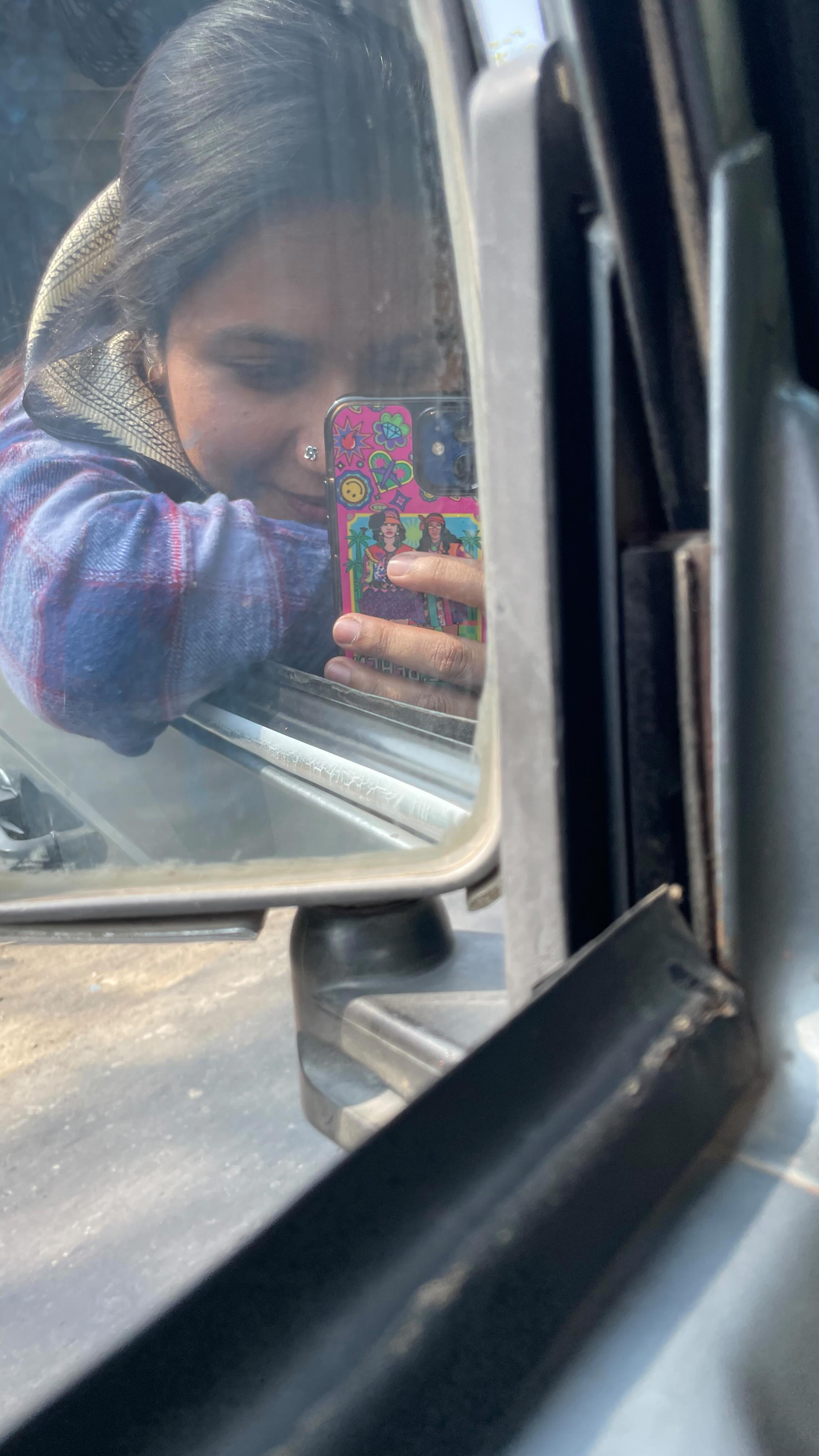 Nashe mein udi jaaye re💜
#anewpamapaints #anewpamatravels #artistmusings