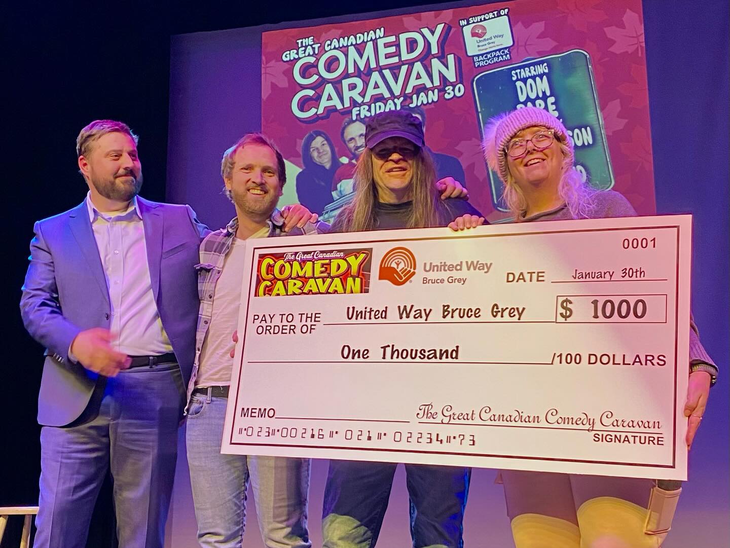 An amazing crowd braved the cold last night to come watch @greatcanadiancomedycaravan the Roxy theatre. Was an absolute hoot watching Dom Paré do his thing, alongside Todd Reid! Plus we raised $1000 for United Way!
See you next year Owen Sound!