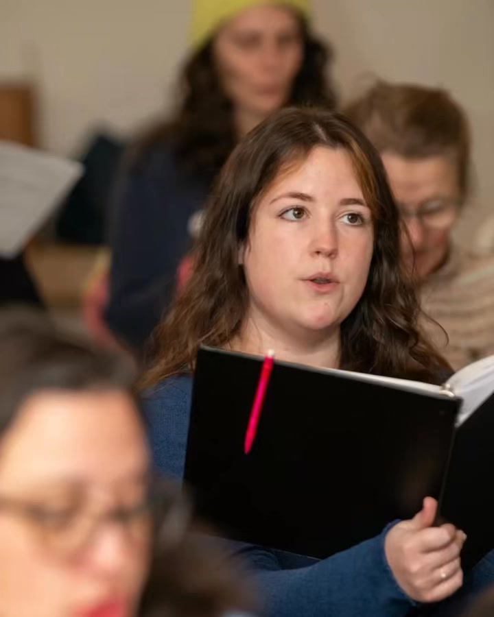 🎶✨ The Aquidneck Singers are Feeling Happy Together ✨🎶
We are soaking up this beautiful community energy and fully embracing being back together — side by side, breath by breath, harmony by harmony — as we work toward our Spring Concert on Saturday, May 2nd.
There’s something magical about voices blending in the colder months… and we’re hoping our warm notes help thaw the earth (and our hearts!) as we all wish for sunnier skies and softer days ahead. 🌷☀️
Until then, we’ll keep singing — and warming up the room one chord at a time.
#AquidneckSingers #NewportSings #SpringConcert #CommunityVoices