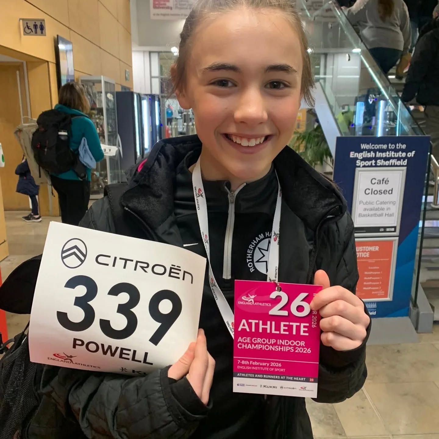 Member shout out ✨
This weekend @isobel_runsxoxo took on her first national championships 🏃🏽♀️
She came 9th overall and 2nd in her heat, absolutely chuffing rapid!!
Awesome effort Iz 😎
#membershoutout #crossfittersruntoo #nationalchamps