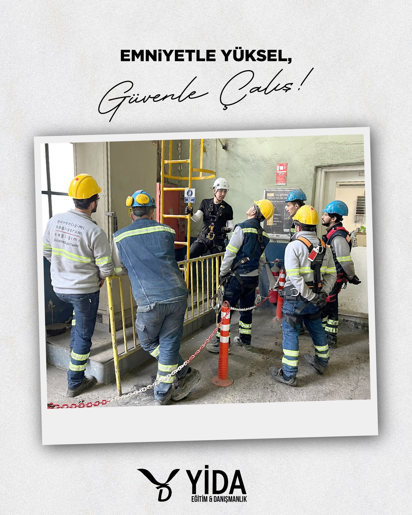 Çimentaş İzmir fabrikasında “Yüksekte Çalışma Eğitimlerimiz” teorik ve uygulamalı olarak devam ediyor. Uygulamalı eğitimlerimizle güvenli çalışma disiplinimizi her geçen gün daha da sağlamlaştırıyoruz.
#işgüvenliğiuzmanı #işgüvenligi #YİDAEğitim #yüksekteçalışmaeğitimi