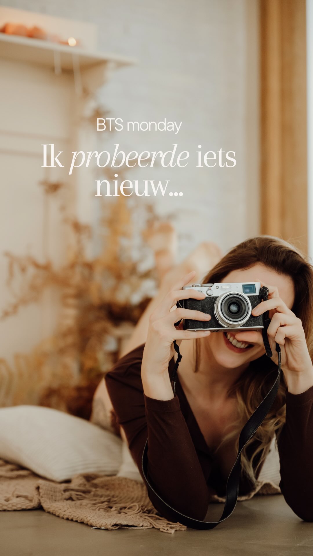 BTS MONDAY: Hallo kroket 🔥
Totaal andere content dan je van mij gewend bent, I know... maar toen @studiogreenhouse_berlaar een selflove event organiseerde, moest ik mee op de kar springen!
En WOW. Wat. Een. Ervaring.
Zó empowering, zó mooi, zó intiem.
Dus ja... Valentijncadeautje? 😏
#valentine #valentinedaygift #boudoir #selflove #empowerment