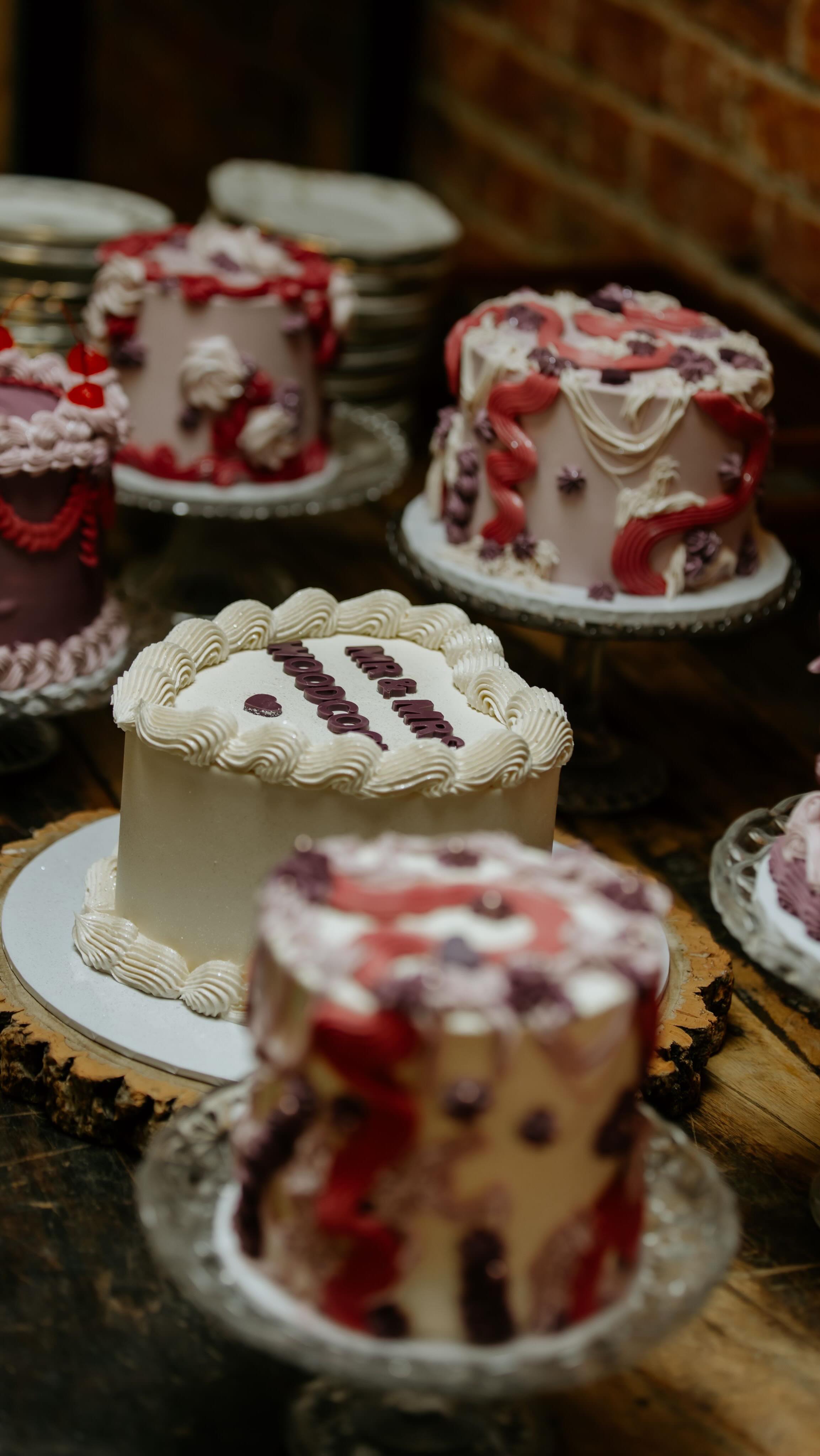 When it comes to cake… more really is more 🤍
This couple didn’t just have one wedding cake - they had seven.
Each table had their own cake to cut, and honestly… just look how happy everyone is. Such a fun, thoughtful way to share cake with your guests.
We love couples who do things their own way, and at Cake & Thistle we’ll always do our best to bring your ideas (however big or different!) to life 💕
Photos taken by the couple’s photographer 🤍 (please message me if you’d like credit added!)