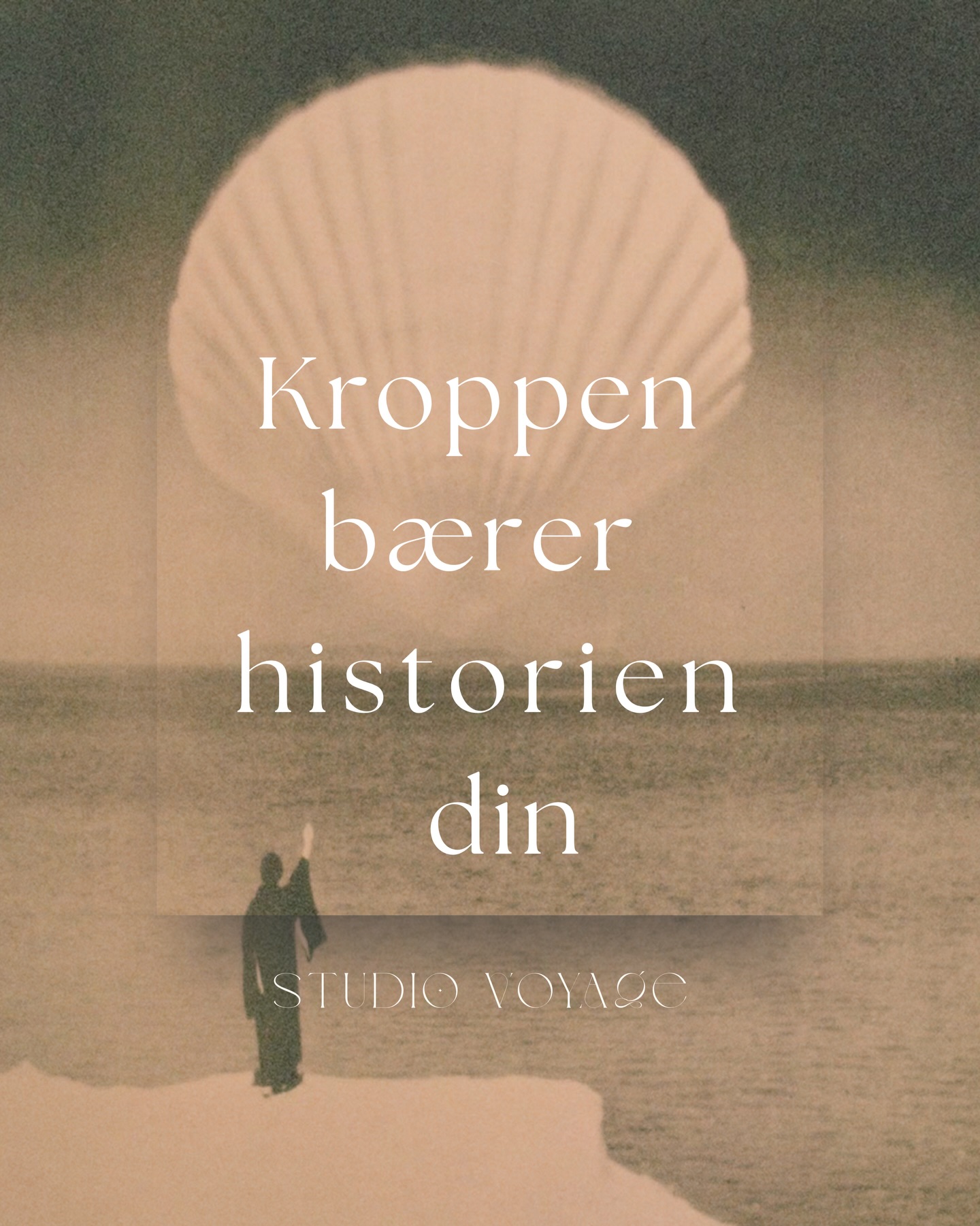 Kroppen bærer historien din - kroppen husker. Mange av oss lærte å lese omgivelsene før vi lærte å forstå oss selv.
Nervesystemene vårte lærte raskt hva som var trygt og ikke - ofte lenge før vi forsto hva som skjedde, eller kunne sette ord på det.
Derfor kan ikke tenke oss frem til et regulert nervesystem. Det er noe som skjer over tid - i tråd med at kroppen får erfare trygghet. Trygt nærvær. Gjenopprette kontakten med kroppen.
Hvis dette traff noe i deg - del gjerne posten. Eller lagre til senere 🤍
.
.
.
#eqterapi #terapi #eqterapeut #nervesystem #emosjonellintelligens
