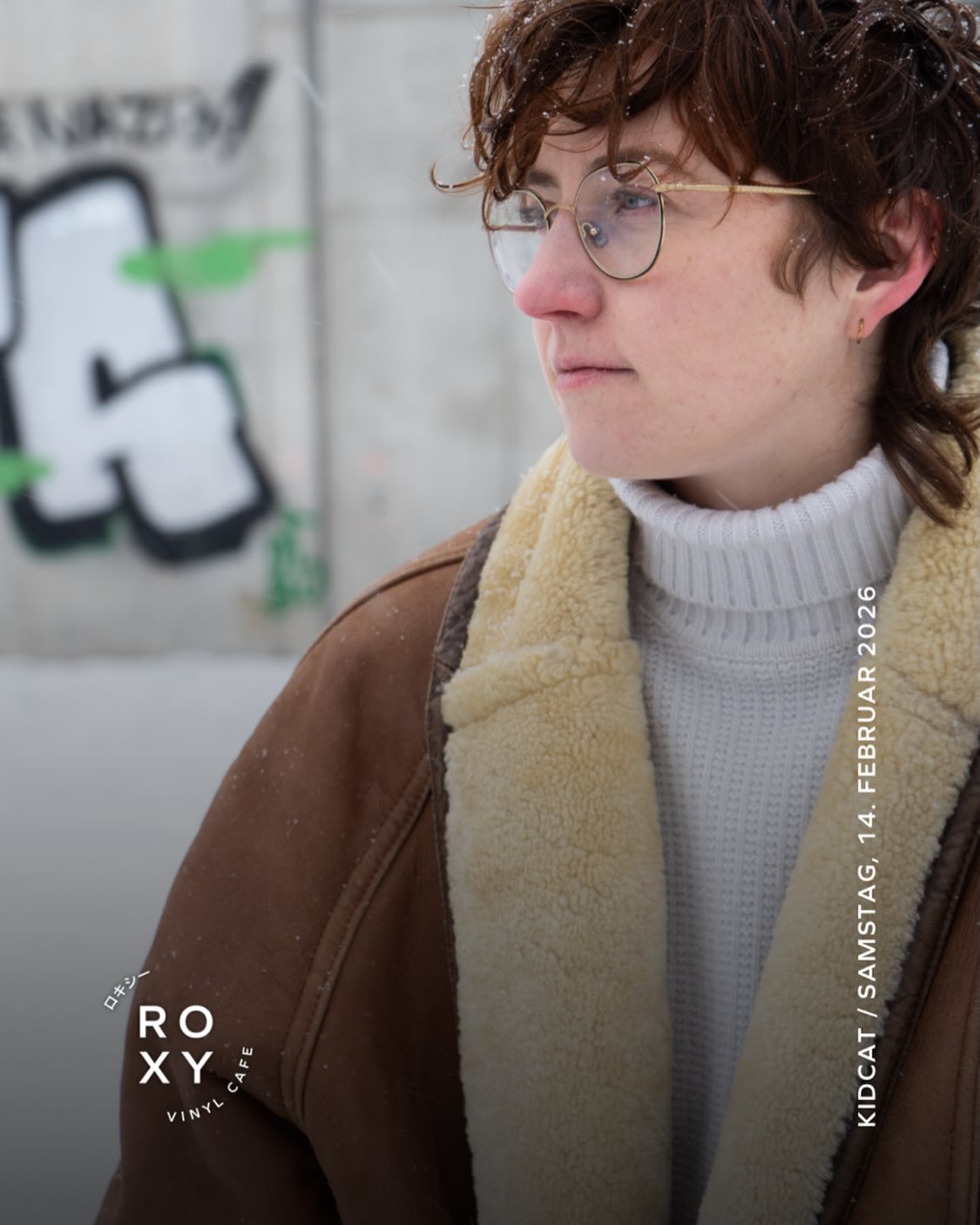 Roxy Saturday Vinyl Session / kidcat
Samstag, 14. Februar 2026, 21:00
Gratis Eintritt!
Cat aka kidcat is a vinyl DJ and co-founder of @Pleasure.Patterns.Berlin . Her sets explore distinct worlds: chuggy disco, Italo disco and new wave, or progressive house and trance. Shaped by Berlin’s underground scene, she’s driven by the thrill of record digging and the joy of sharing her record finds with the dance floor.
@kidcat_pleasurepatterns
📸 @clairhailin
#roxyvinylcafe #vinylcafe #musicbar