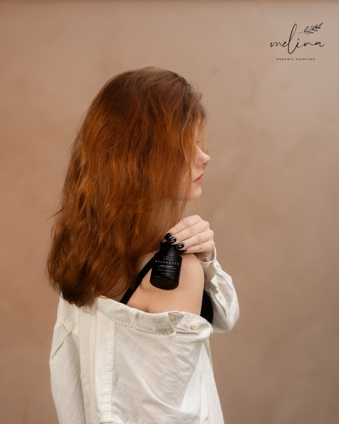 Some days you don’t need to style your hair.
You just oil it, comb it… and let it breathe.
That’s it.
That’s the ritual. ✨
#hairroutine #hairstylist #haircareprofessional #hairoilsforgrowth #ayurvedatips