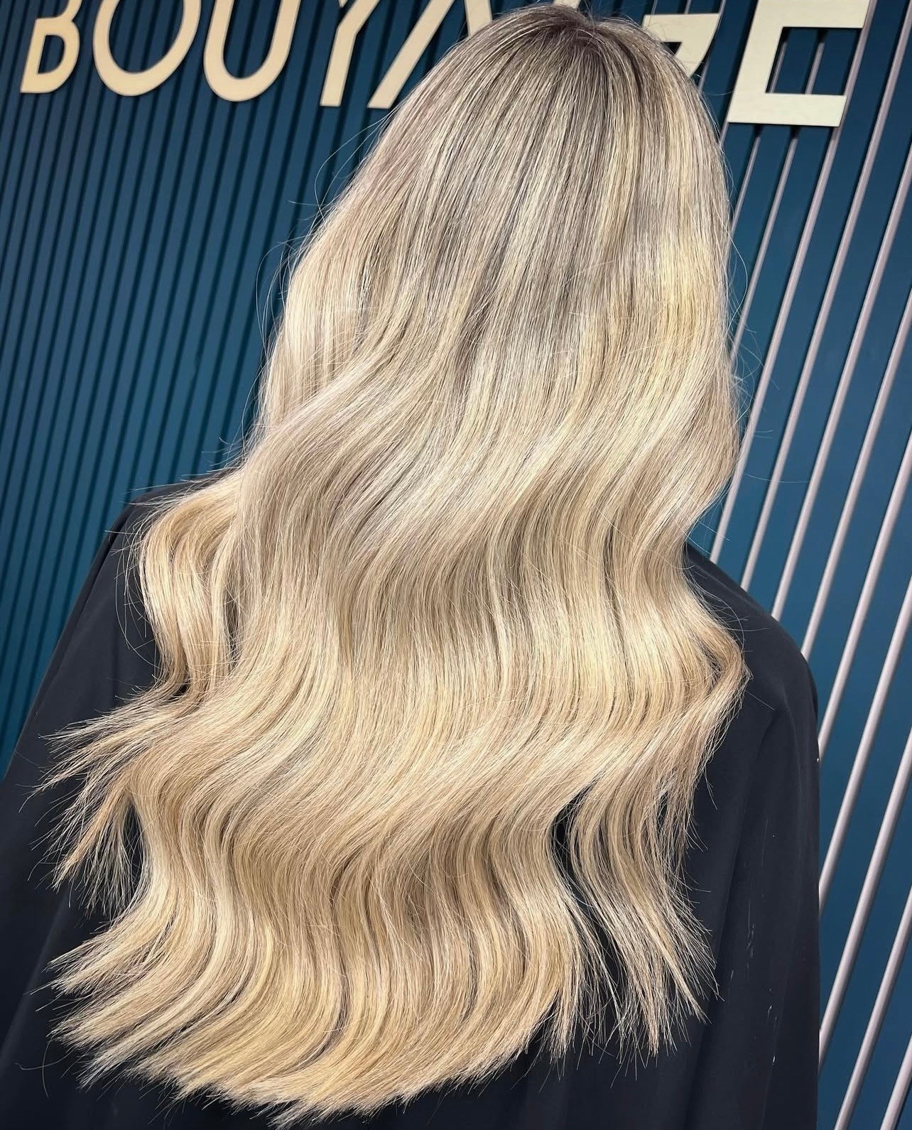 Let’s talk Foilayage & Babylights—and why they’re the dream duo.
Foilayage combines the free-hand softness of balayage with the lift and longevity of foils. It creates brighter results while still growing out naturally.
Babylights are ultra-fine highlights placed delicately through the hair to mimic natural sun-kissed tones and add dimension without harsh lines.
💫 Why combine them?
Because together they give you the best of both worlds:
• Brightness where you want it
• Soft, blended regrowth
• Multi-dimensional, natural results
• A bespoke colour tailored to you
At Bouyage, your experience starts with an in-depth consultation. We take time to understand your hair history, lifestyle, maintenance preferences and goals—so your colour is not only beautiful on day one, but months later too. Expect luxury care, expert technique and results that feel effortlessly you.
✨ Ready for your glow-up?
Book a consultation and let’s create your perfect colour journey.
#FoilayageStAlbans #BabylightsStAlbans #BouyageHair #HairColourSpecialist #StAlbansHair
