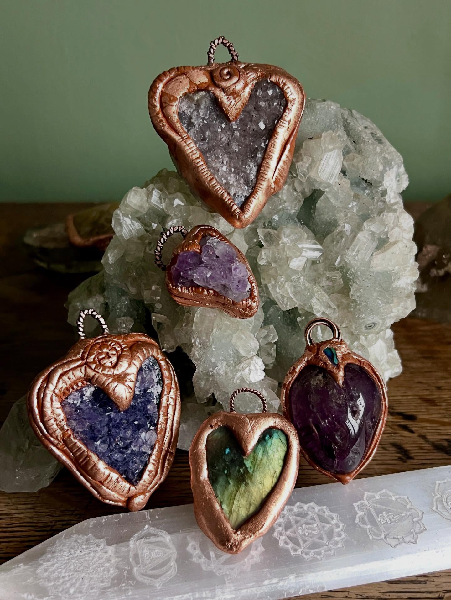 These 5 brand new heart talismans are now listed with prices in my Talismans story highlight at the top of my page 🥰
Which one do you want round your neck as a symbol and reminder to Love yourself - in time for Valentine’s Day? ❤️
📩 DM me to purchase