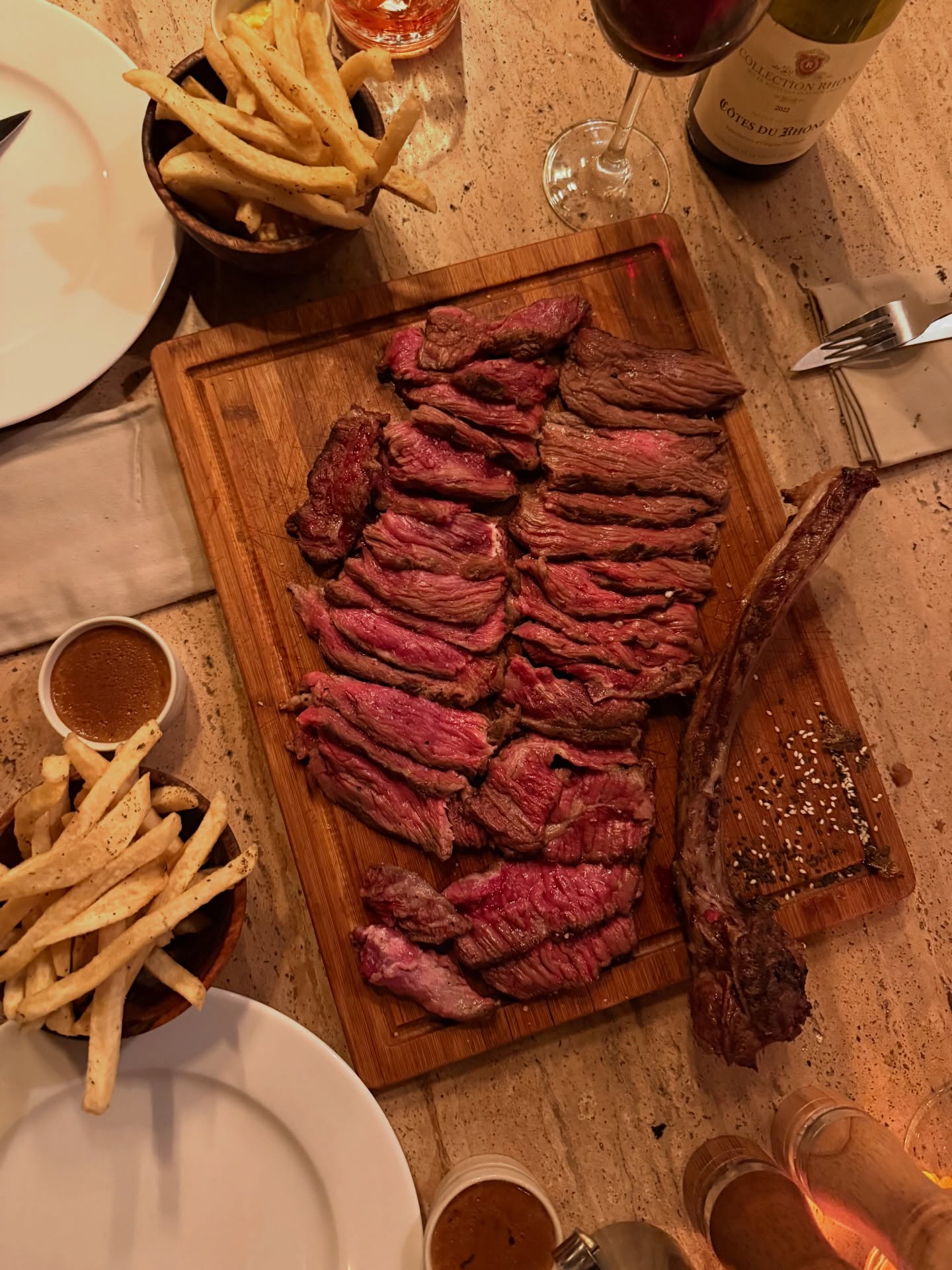 Samedi soir c’est côte de bœuf et comme tous les autres soirs de la semaine 😉 On vous attend 🥩
#restaurantmarrakech #marrakech #restaurant #food #cotedeboeuf