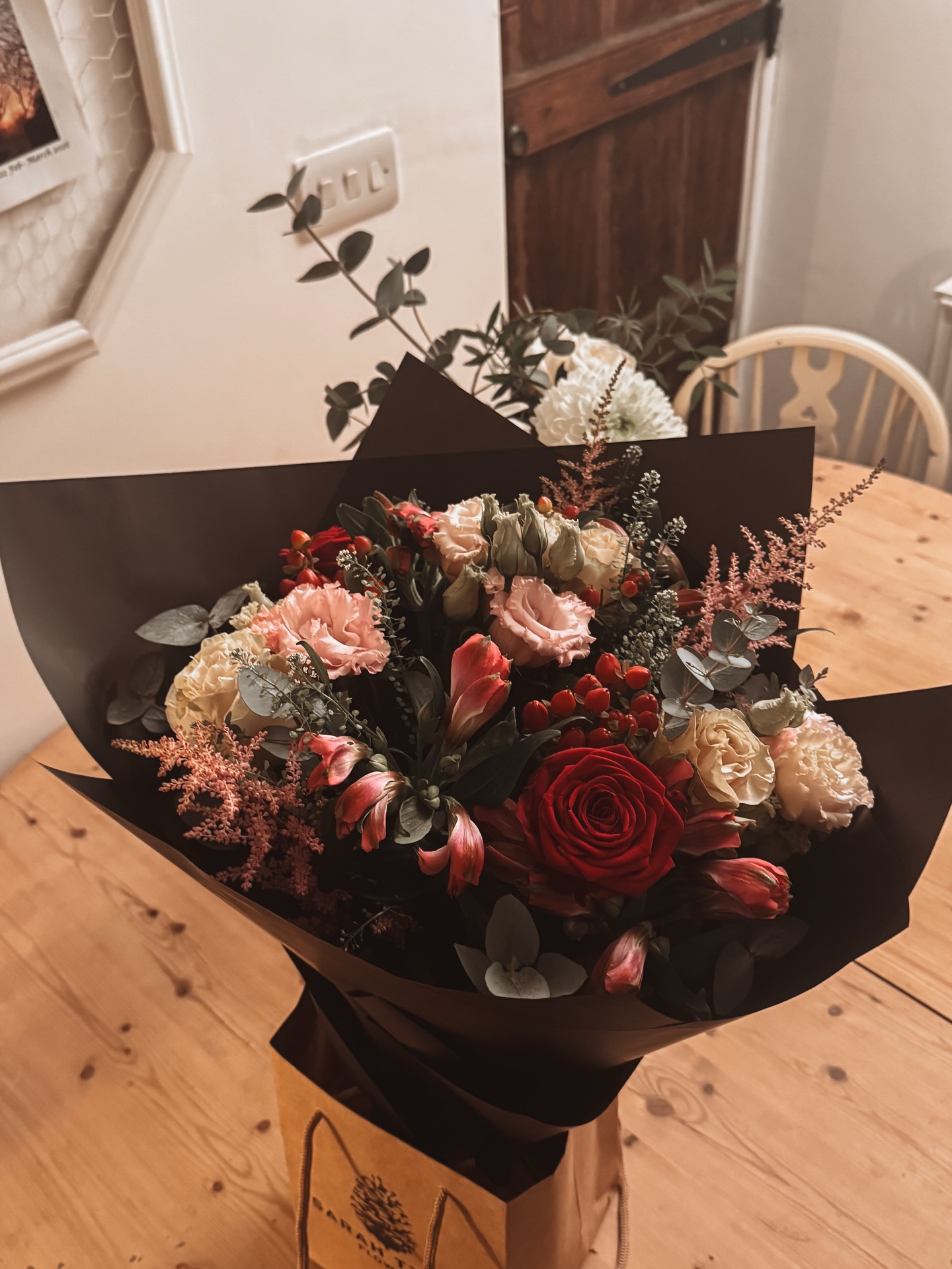 These aren’t just flowers, they mean so much more.
They signify a love I’ve NEVER felt before
They signify a trust I’ve NEVER known before
Safety I’ve NEVER experienced before
And protection that I now NEVER want to live without
This man has provided me more than anyone else combined through my whole life, and for that I thank him.
No relationship is perfect, no person is perfect but it’s about growing and facing challenges together every day, as a team.
We’re building a home together, we’re building a life together, we’re building a family together and honestly I’ve never felt excitement like I have about the future with him.
I had this picture commissioned and printed for us to keep on a wall to remind us every day where it all started, over that bale of hay, two people looking for that missing piece.
And everyday I will be grateful ❤️
You never truly know what’s round the corner!
Happy Valentines Day Everyone ❤️
#happyvalentines