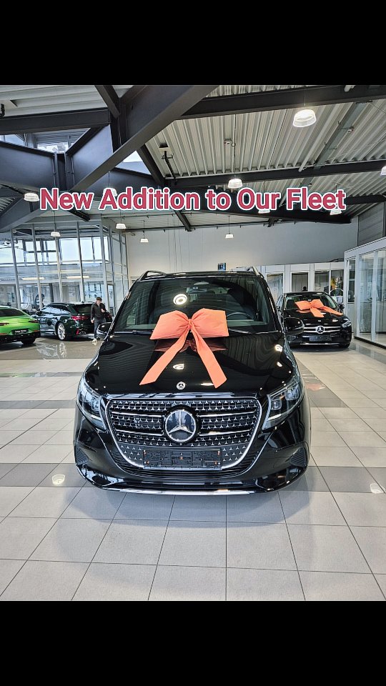 New Addition to Our Fleet 🚐✨
2024 Mercedes V-Class from Autohaus @autogrampp
Multi-van coordination for large-scale events – that's our specialty on the French Riviera.
#NewFleet #MercedesVClass #EventTransportation #AzurExperience grouptravelspecialist