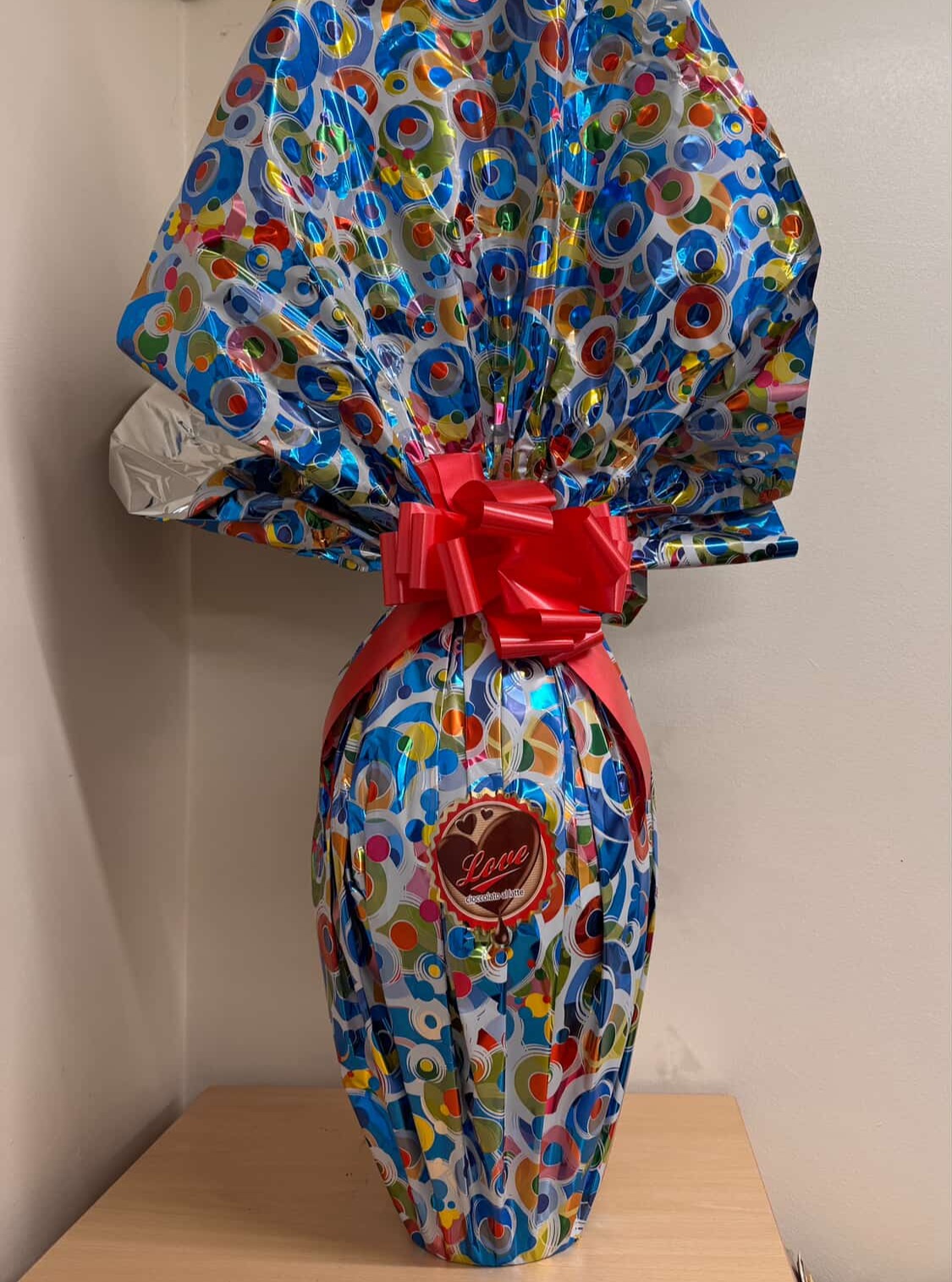 🐣 EASTER RAFFLE TIME! 🐣
Easter is just around the corner and we’re celebrating with a special raffle for our lovely customers 💛
✨ How to enter:
Simply spend £10 in our Deli and you’ll automatically be entered into our Easter raffle 🎟️
🎁 What you could win:
🍫 A GIANT Easter Egg or
🍰 A delicious Panettone
🏆 2 lucky customers will win!
📅 Raffle runs until 28th March, so don’t miss your chance to treat yourself (and maybe win something sweet!)
Good luck everyone & thank you for your support 🐰💐#
#amatofoodproducts #amato #manchester #food #delicious