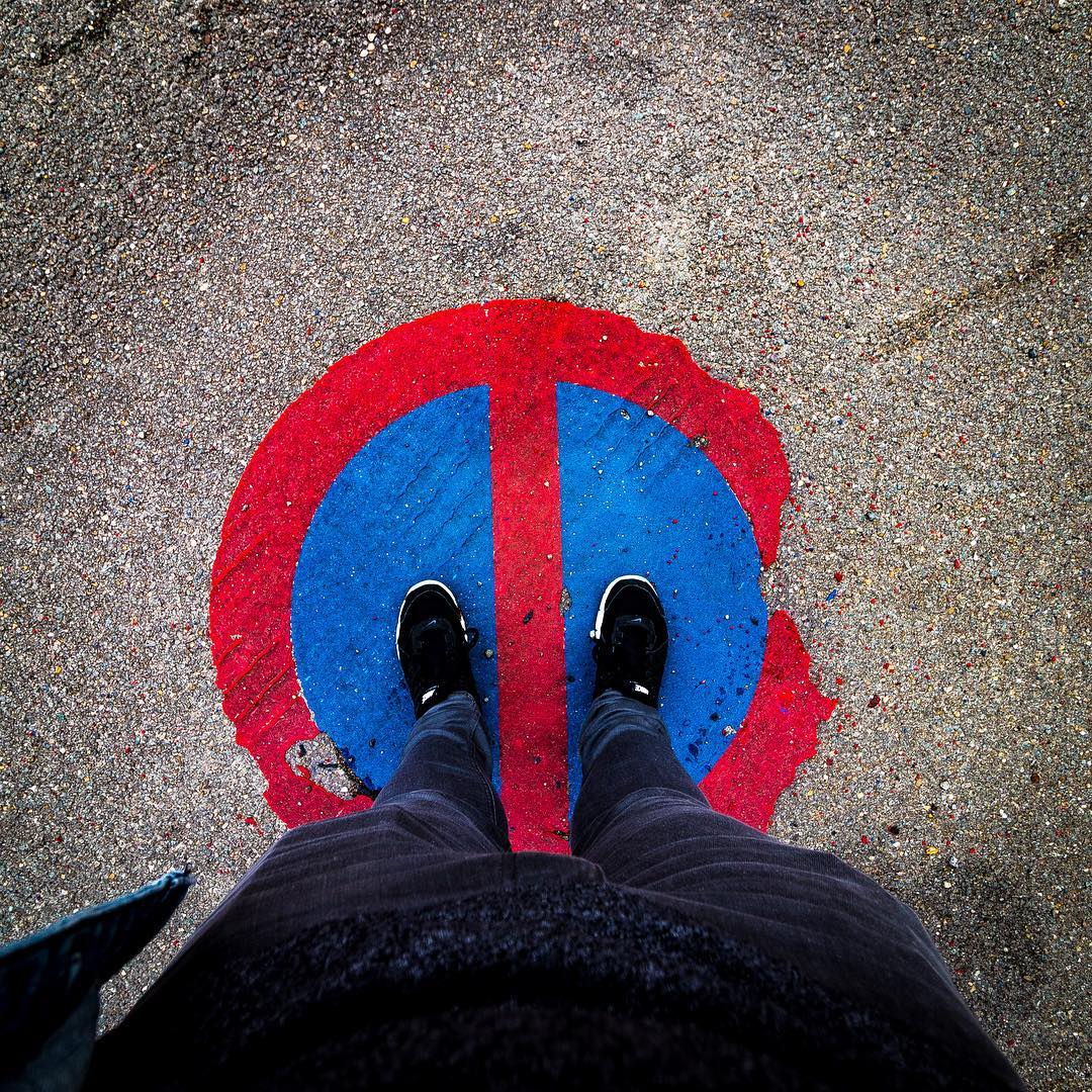 No parking. |
|
|
|
#streetphotography #photography #minimal #shoes #minimalism #streets #groningen #canon80d #artsy