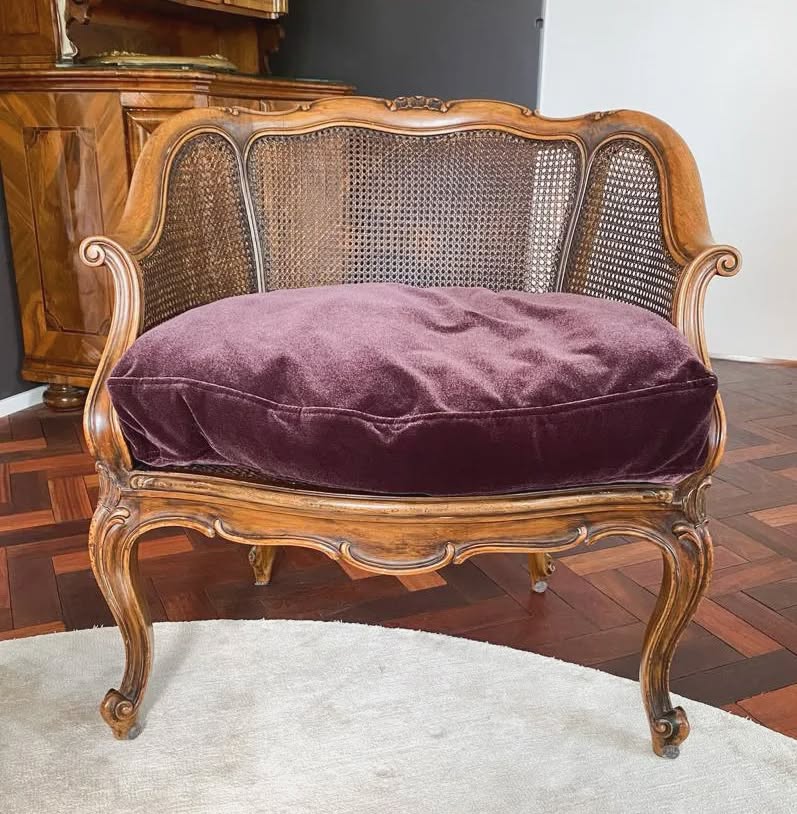 Projekt Neubezug Sitzkissen für F. aus S.
#neubezug
#velours
#ausaltwirdneu