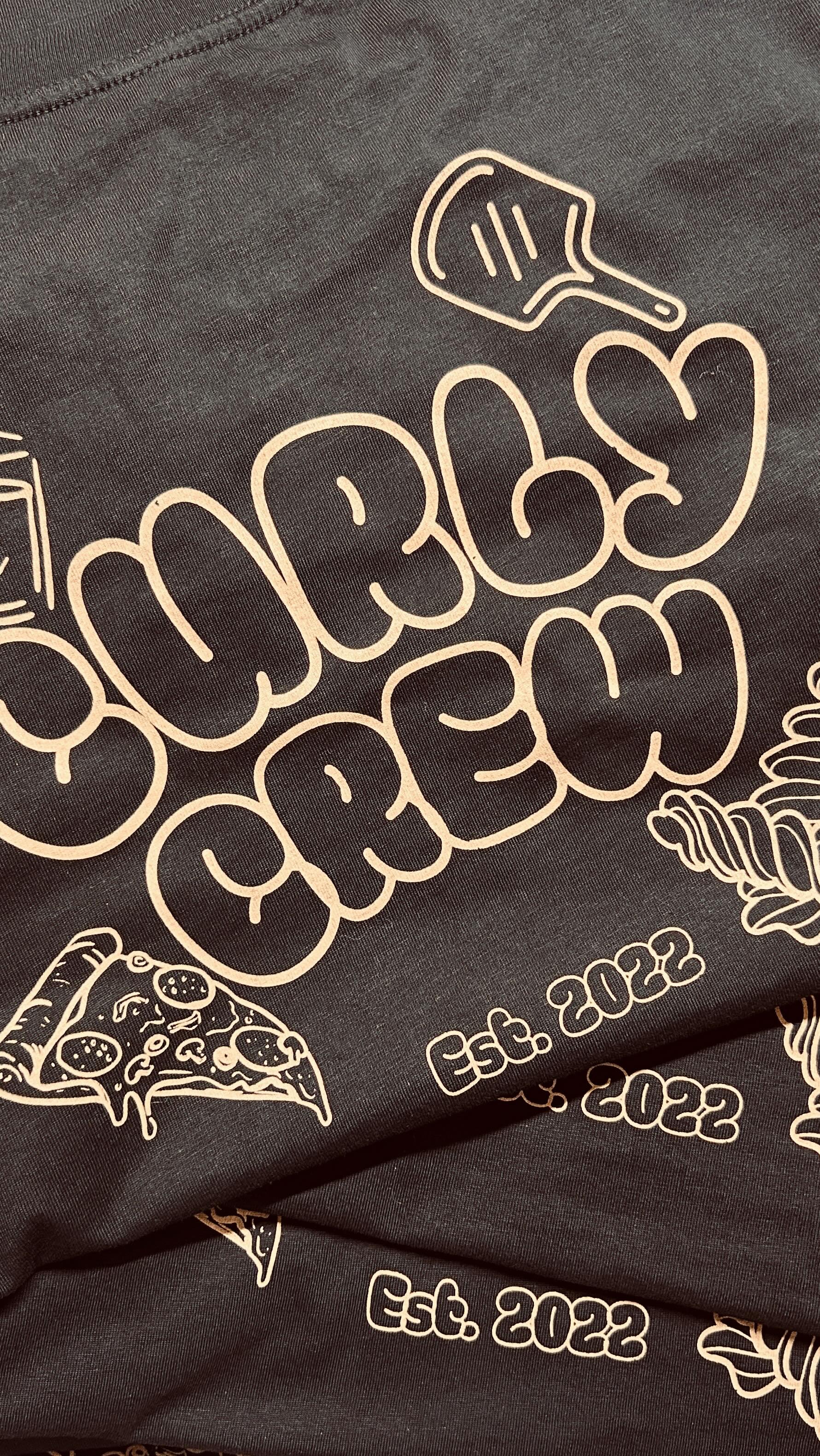 Some nice uniform for @curly_sisters_catering on camel and black tees, love that colour so much right now.
———-
#screenprintinguk #screenprinting #merchprinting #brandedmerch