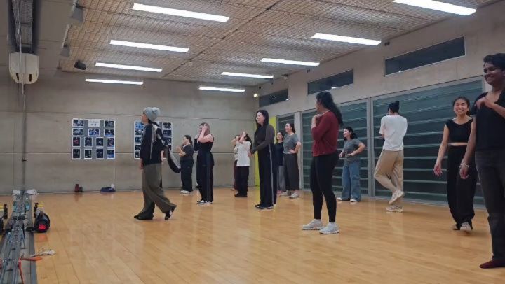 KMDC KPOP CLASS VIDEO 1
FIND YOUR DANCE ♡