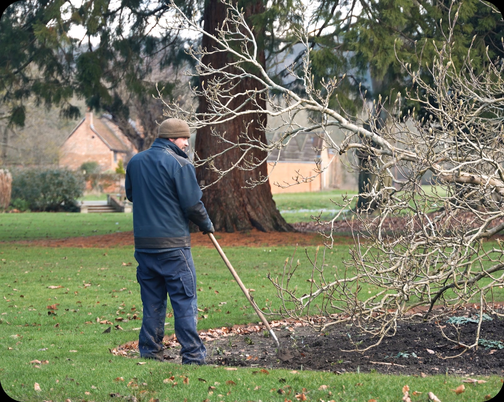 Lighter and brighter days are creeping back in โ๏ธ
Winter postcards from Odney ๐ฆ