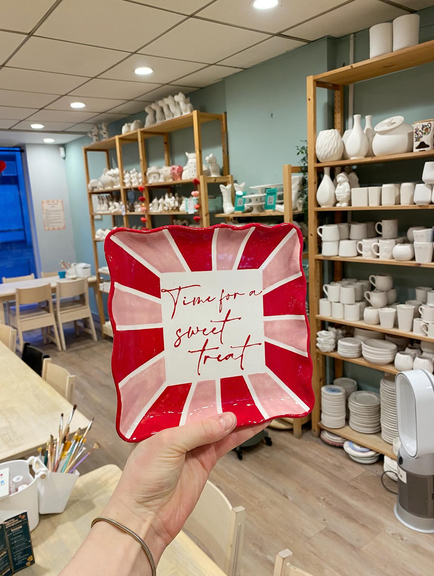 💕We are fully booked for Valentine’s weekend but do have some Valentine’s Boxes left💕pop in to get yours and treat your other half to a cute paint from home activity