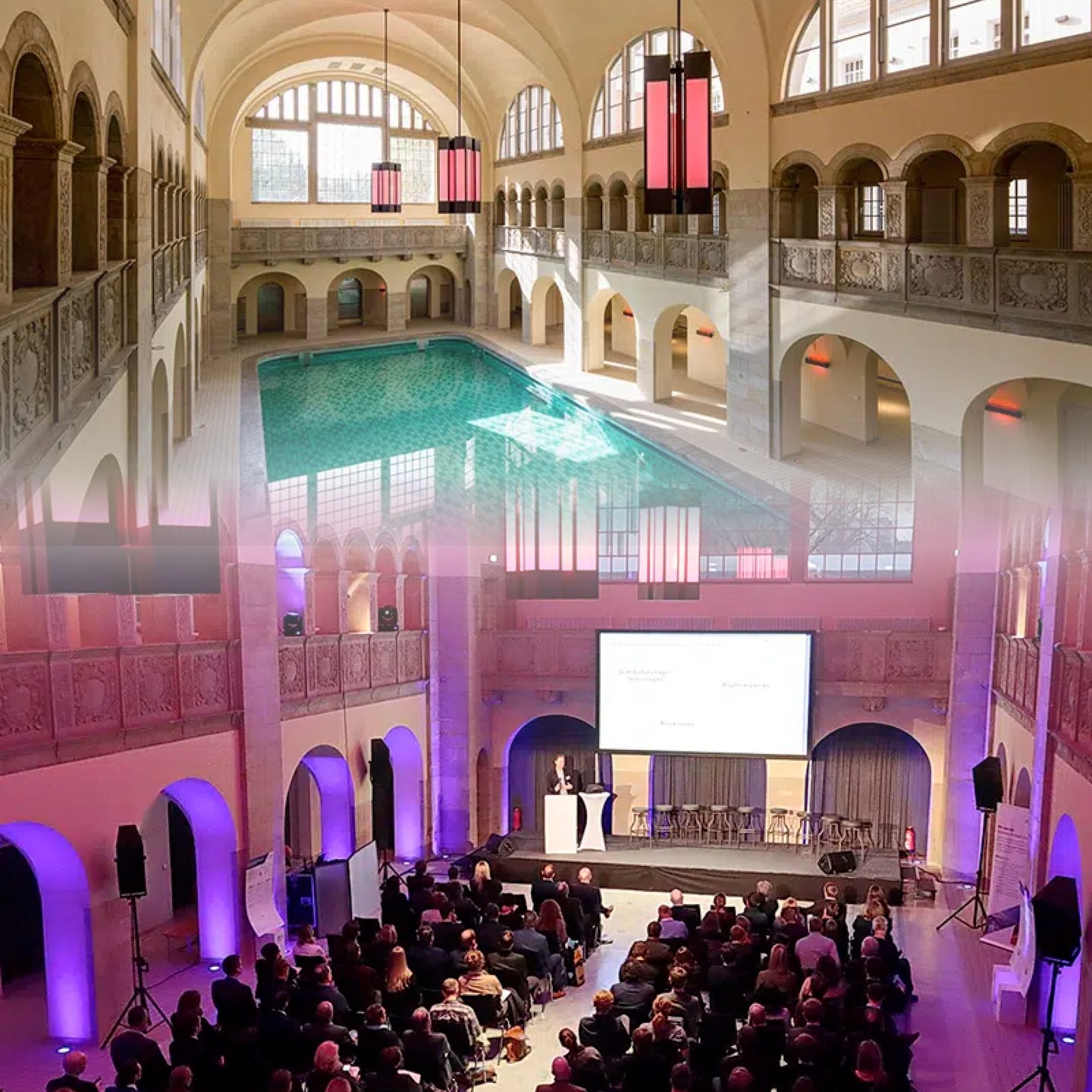 The Stadtbad Oderberger Hotel is a unique event venue located in Berlin. The former Public Bathhouse has been beautifully restored and offers a historical and architecturally beautiful stage for any event. The swimming pool offers space for events of up to 400 people and the hydraulic lifting floor ensures that you can dance, hold meetings or celebrate on the water!
#berlin @hoteloderbergerberlin #poolparty
www.mintevents.co.uk