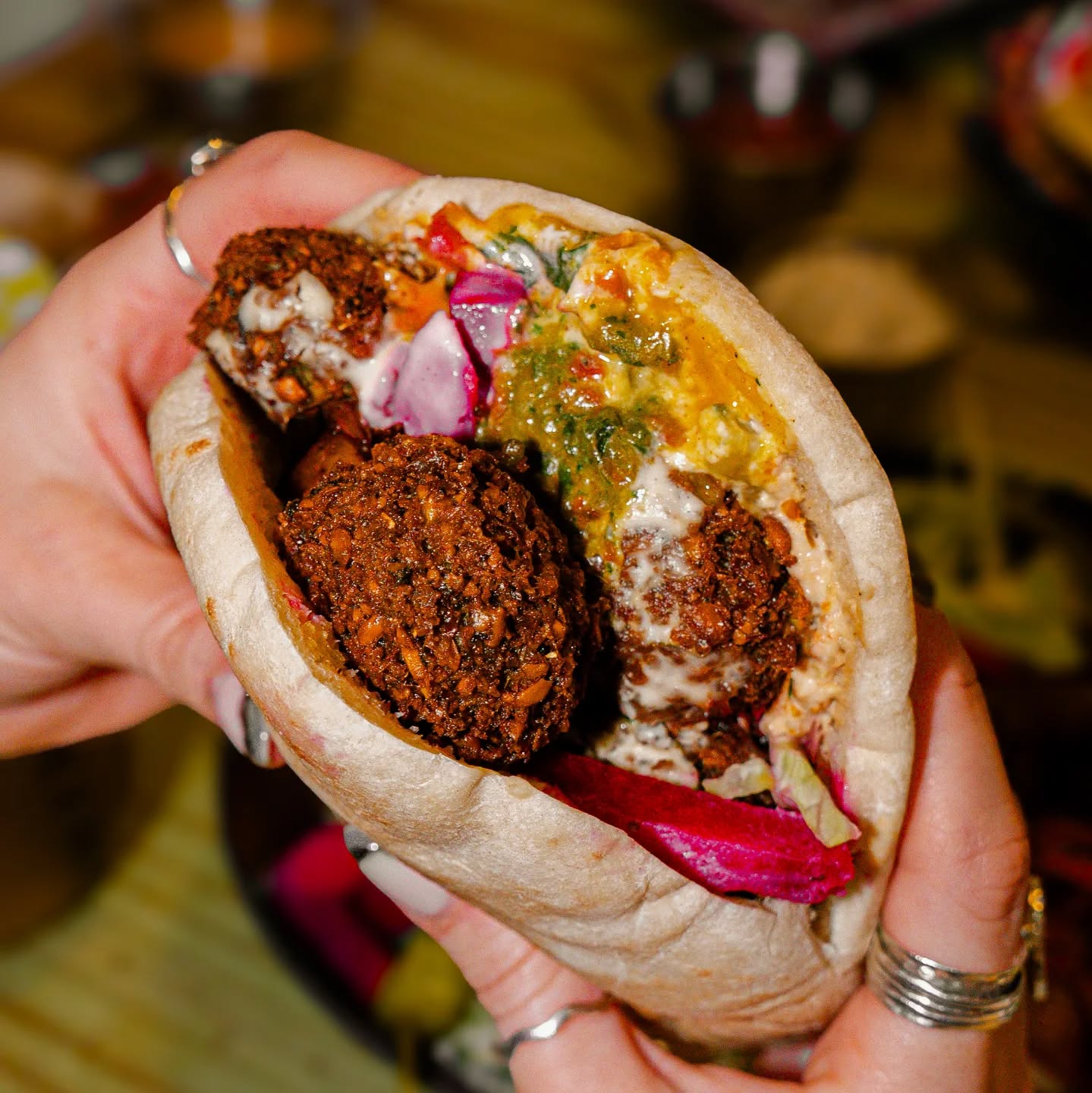 Golden, crispy, and packed with flavour - just how falafel should be 🧆✨ if you know, you know!
Thanks for the beautiful pic @madebetweenus
Tomorrow - @kewvillagemarket we are back!
10am-2pm come hungry!
#falafel #kingstonuponthames