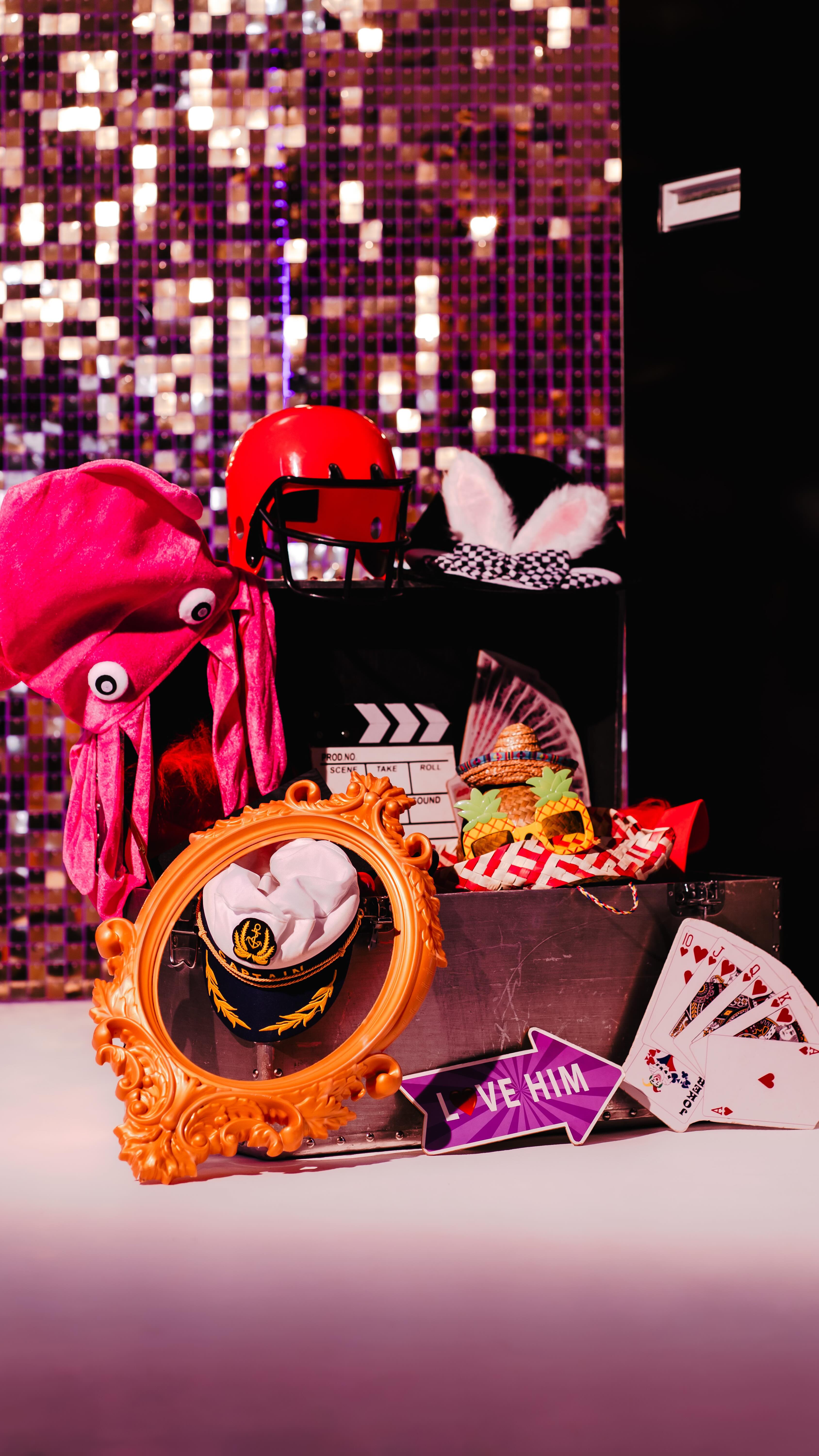Add a little Magic to your next event with one of our Magic Mirrors ✨️
All hires include:
🖨️ Unlimited, instant, ultra high quality prints
📒Photo album guestbook
🕺 Photo attendant
🎩Loads of props
📱Digital copies
💌 Personalised print designs
Get in touch now to find out more!
#magicmirrorhire #magicmirrorhirenortheast #newcastleevents #northumberlandwedding 