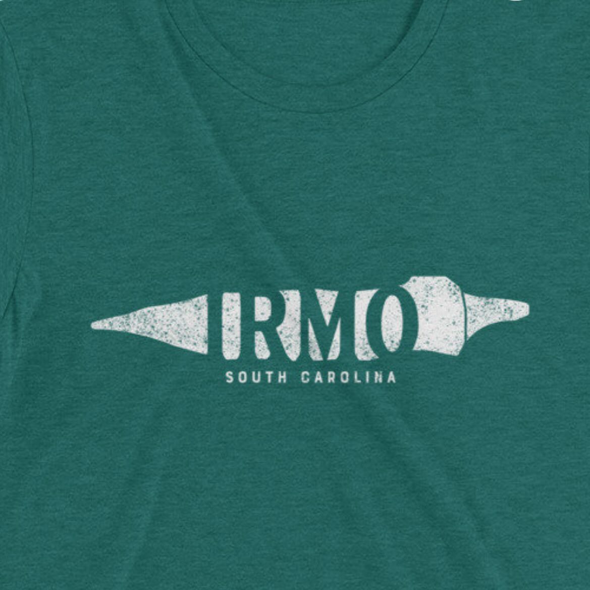 In South Carolina they know how to have a good time! The annual Okra Strut began as a fundraiser by the Lake Murray / Irmo Women’s Club to raise money for a new library. Fried Okra seems like a good enough reason to party! #okrastrut #friedokra #sc #southcarolina #crosshatchdesignco