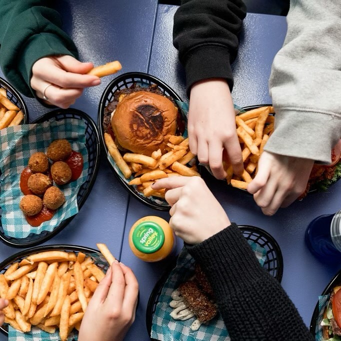 Thanks to everyone who joined us yesterday at The Big D!
We are waiting to do it all again everyday this week.
☕️ Coffee and hot beverages
🍔 Foccacias, Wraps & Burgers
😎 Arcade Games & Air Hockey
☀️ it’s Warm inside and our vibes are Sunny!
📸 @karenwebbphotography