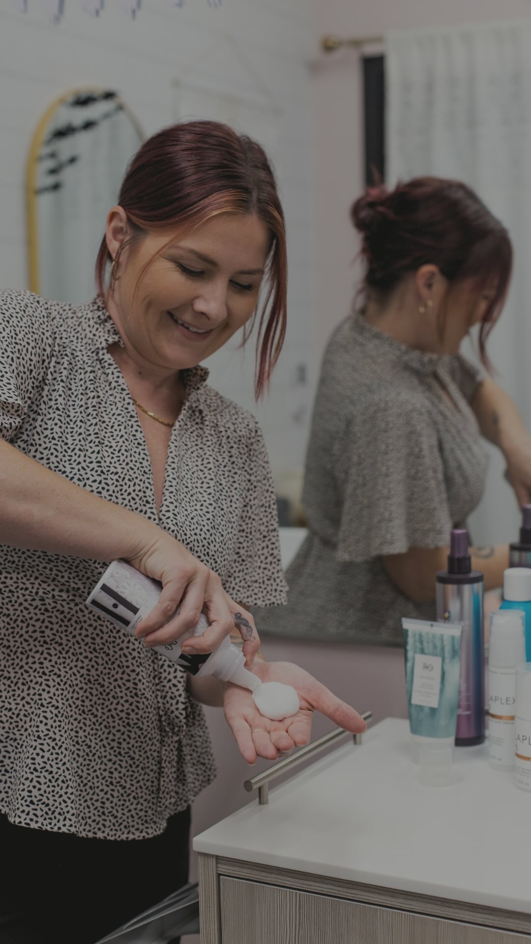 Day 5: Pro Product Drop
Most people think styling mousse = crunch, stiffness, or ā90s prom hair.
But thatās because theyāve never tried this.
R+Co Chiffon Styling Foam gives you volume without the helmet.
āļø Touchable, buildable body
āļø Flexible hold that lasts
āļø Humidity resistance (thank you, frizz gods)
āļø Perfect for blowouts, air-drying, or refreshing second-day hair
And it smells amazing.
(Like expensive vacation amazing.)
Want help building a routine that actually works for your hair type, goals, and lifestyle?
š¬ DM me āROUTINEā and Iāll send you a custom pro-backed haircare + styling plan.
š Follow along to catch the rest of my 7-Day Pro Product Dropābecause your hair deserves more than trial and error.
#VolumeWithoutCrunch #RAndCoChiffon #HairStylingThatWorks #SalonStylistPicks #ProHaircare #HealthyHairJourney #TeaseAndTonicBeauty #SanJoseStylist #LowMaintenanceHairGoals #AmazonHairFavorites