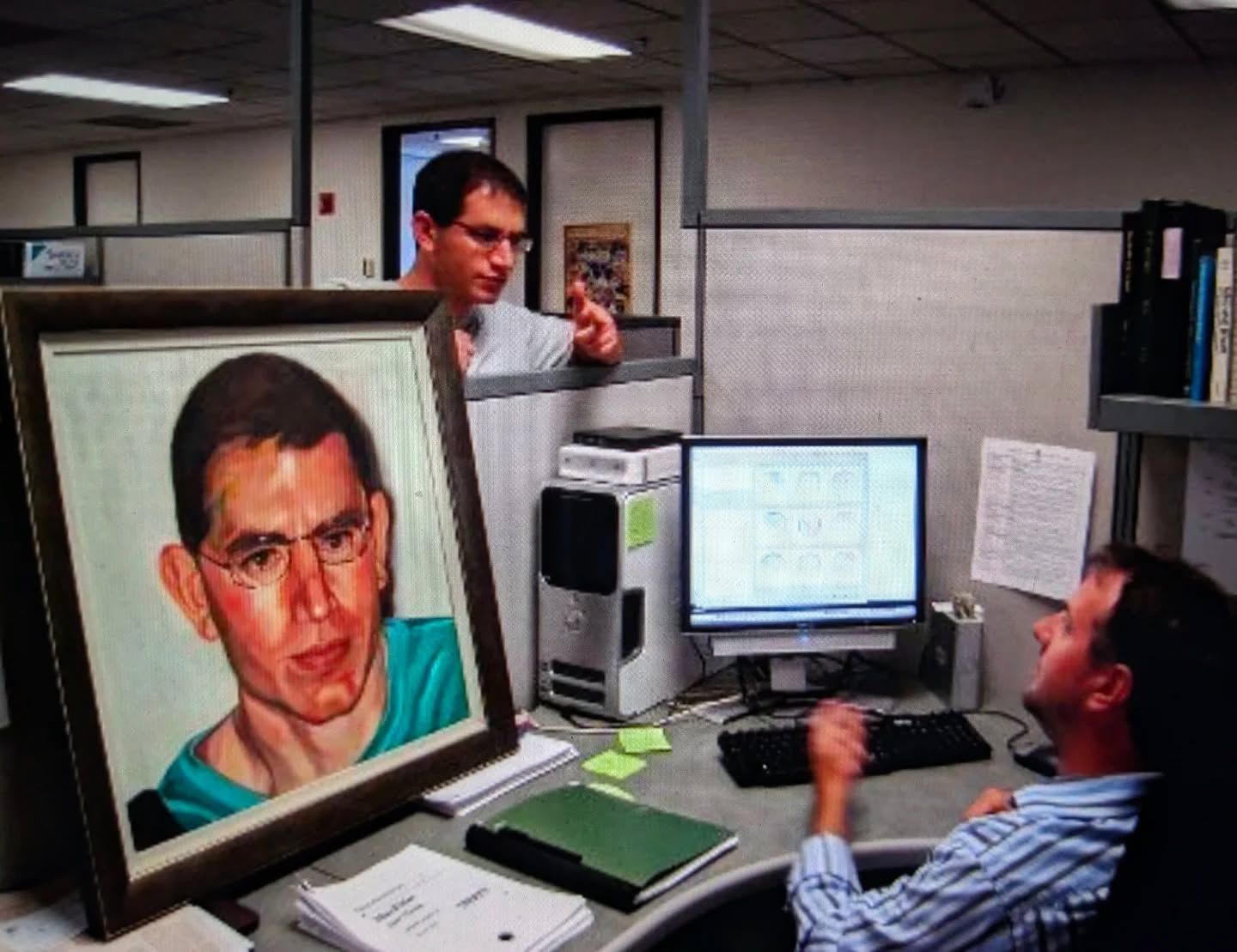 I had a full-size original oil painting of my research assistant when I was a postdoc. Painted by his mother. Really kept morale high in the lab. 🎨🖌️