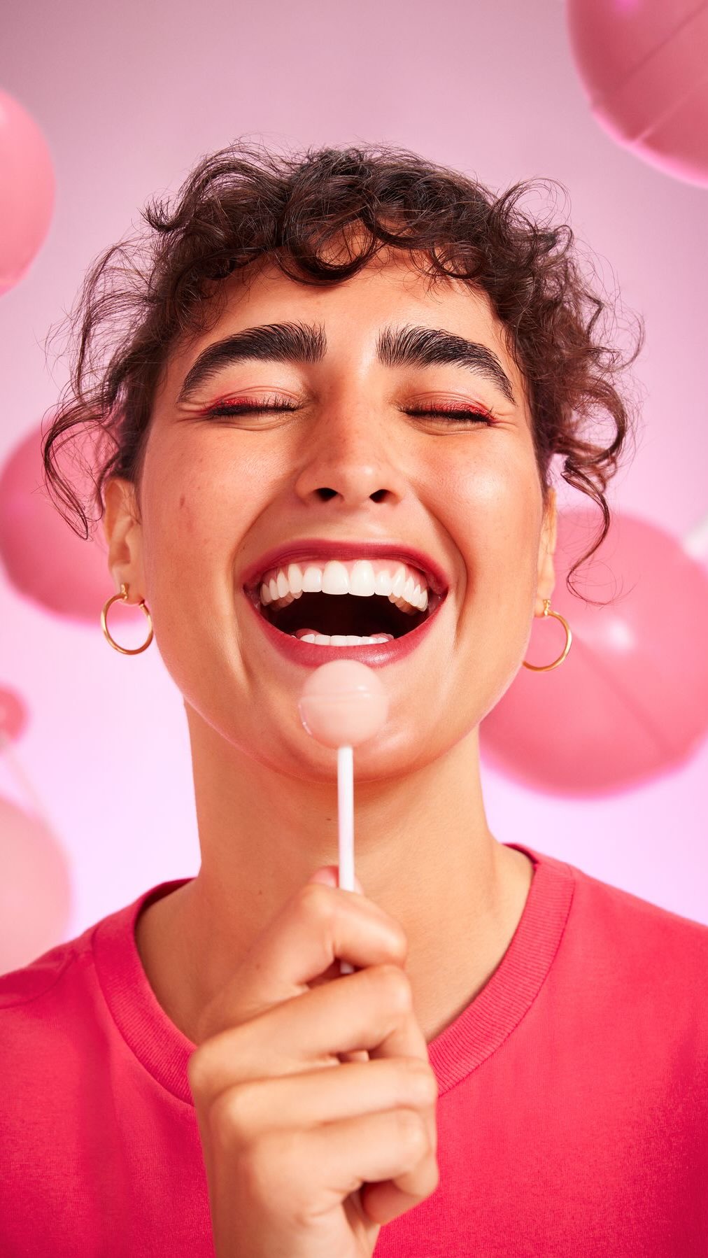 ¿Estáis preparadas para la colección más dulce?
Porque la colección de san Valentín viene con todo para que te encante.
El lunes la veréis ✨