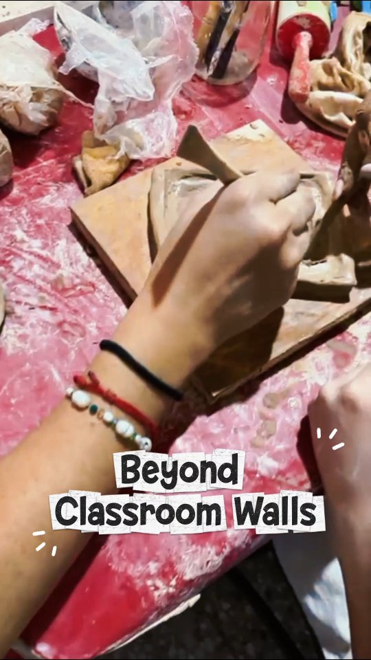Learning Beyond Classroom Walls
Our students discovered the chemistry of clay firsthand—mixing, shaping, and observing reactions in a real pottery setting. By taking theory into practice, they see science come alive, think creatively, and take pride in what they create.
Because learning isn’t just about books—it’s about exploring, experimenting, and connecting with the world around us.
#DiscoverySchoolTegucigalpa #BeyondClassroomWalls #STEAMLearning #HandsOnScience #CreativityInAction