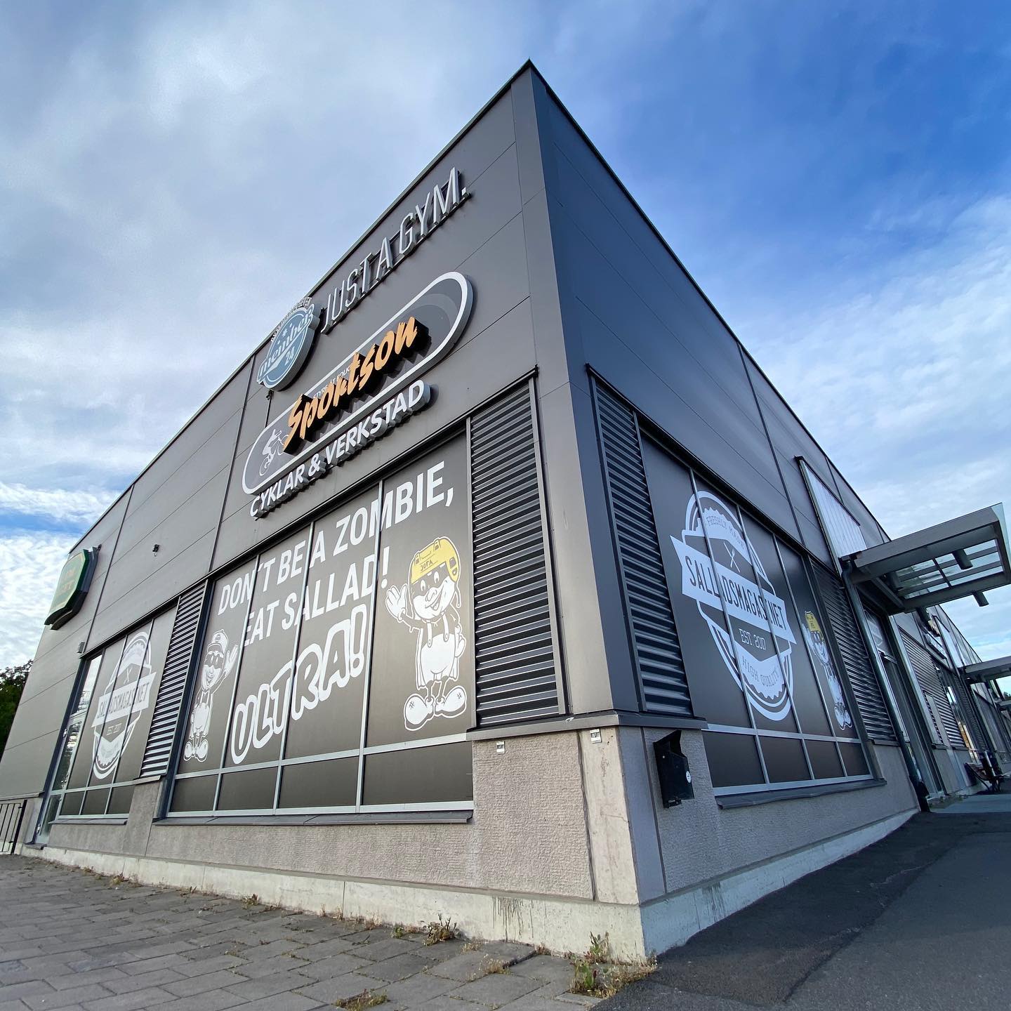 Fönsterdekor Salladsmagasinet, Erikslund #salladsmagasinet #ultra #lunch #sallad