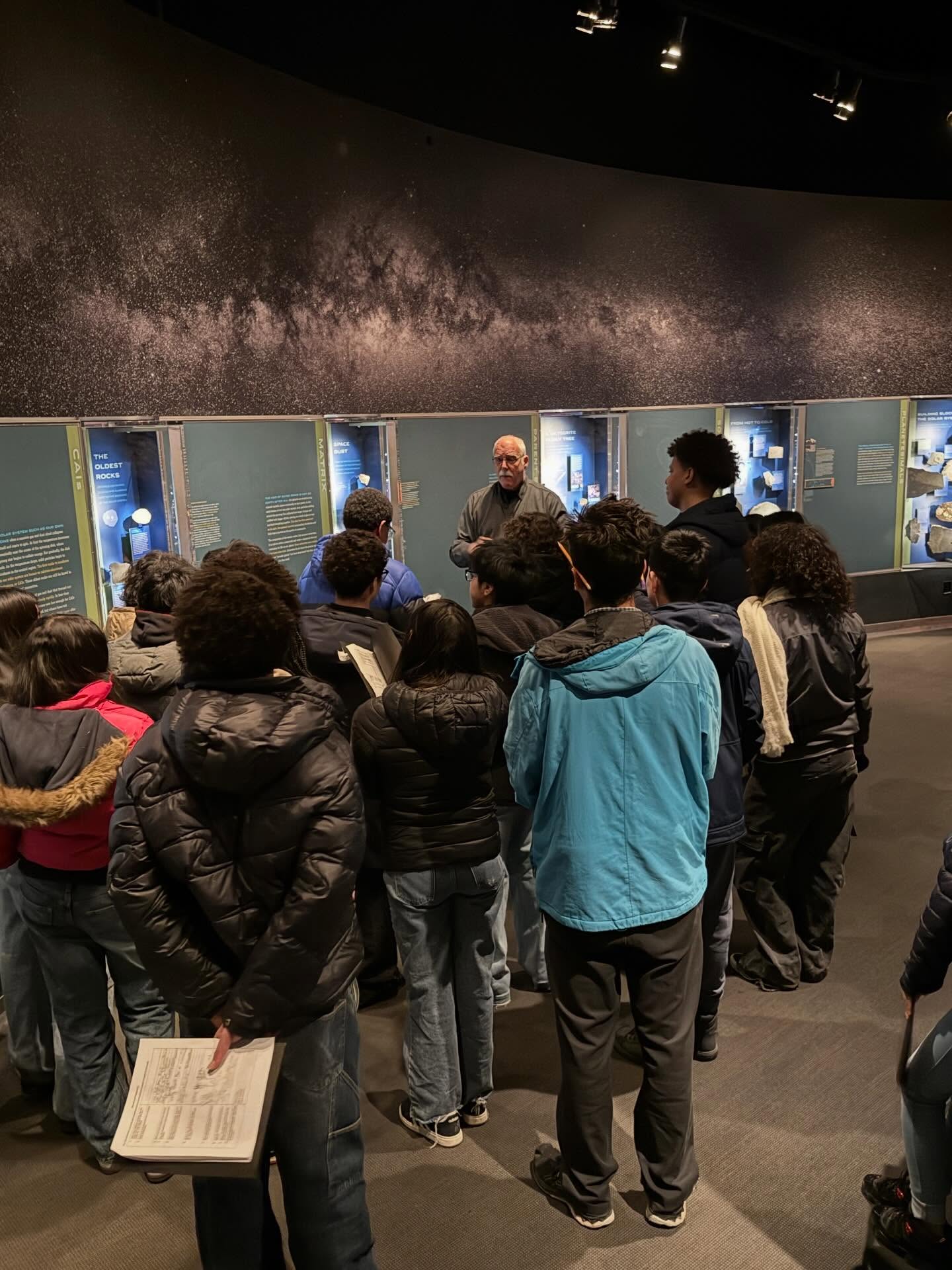 8th grade Earth and Space Science students had an informative visit to our neighbors at the @amnh on Friday, including a presentation from Dr. Denton Ebel. Science rocks, literally! 🪨 🧬 🏫 #fieldtrip #dlmsfamilia #nycpublicschools @nycdistrict3