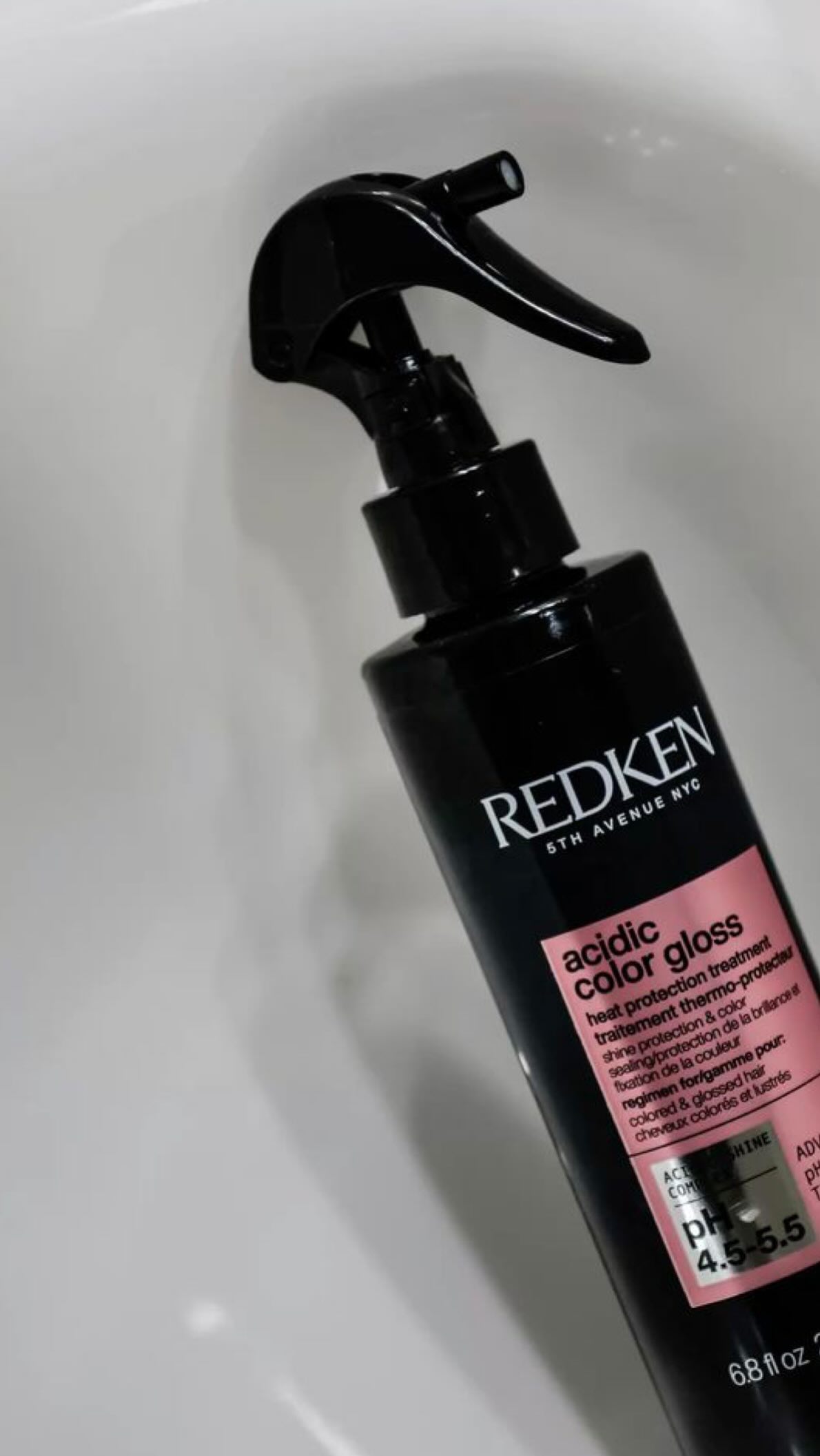 Sorry, It’s how we get through our days 🤣
.
#stpetesalon #ilovestpete #dbkhairstudio #tampabay