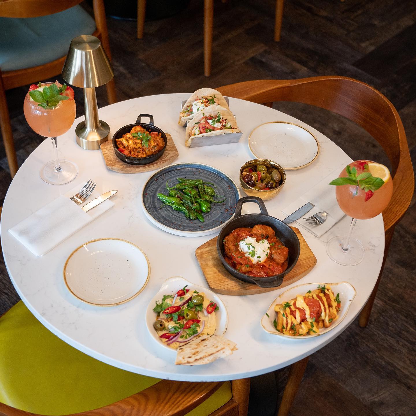 🍋🏆 COMPETITION TIME! 🏆🍋
To celebrate the launch of our new Tipsy Tapas menu we are giving you chance to win a meal for 2! This includes a glass of ‘You make me blush Sangria’ and a choice of 3 tapas dishes per person🍽🍹
How to enter:
1.Like this post ✨
2.Comment who you would bring with you 💃🏻
3. Make sure you like the MAK Worthing Facebook page
Winners will be drawn on the 12th July!🎊🎊
*T&C’s apply*
You must be over 18 to enter.