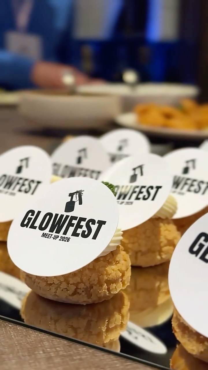 What an unforgettable night at GlowFest London 2026 ✨
From the beautiful restaurant setting, stunning décor, sponsor gifts, photo props, to desserts with our logo, every detail was 🤌🏽🤌🏽🤌🏽
A huge thank you to our amazing sponsors for your kindness and support. You truly helped make this event so special 🤎
And a massive thank you to @champagnerouterestaurant for the incredible dessert, atmosphere and service.
And of course - Igor, thank you for being with us and capture every moment. We can’t wait to see photos 🤎🤎🤎
And please tell me…
I really hope everyone managed to get at least one photo in the bunny mask 🐰
Because if not, we need a GlowFest reunion immediately 😂
GLOWFEST PARTNER SPONSORS:
Tanya Whitebits – @tanyawhitebits
Sunless by Jimmy Coco - @jimmyjimmycoco
Tan Off – @tanoff.au
ABT Insurance – @abtinsurance
Gloya Beauty – @gloyabeauty
Solaris Tan – @solaris.tan
4EverBronzed – @4everbronzed
BPerfect Cosmetics – @bperfectcosmetics
Tan Dry – @tan_dry_tm
The Tanning Academy UK – @thetanningacademyuk
Photographer – @tanko.ph
#glowfestlondon2026 #glowfestlondon #spraytancommunitygroup #spraytanevent #spraytanartist