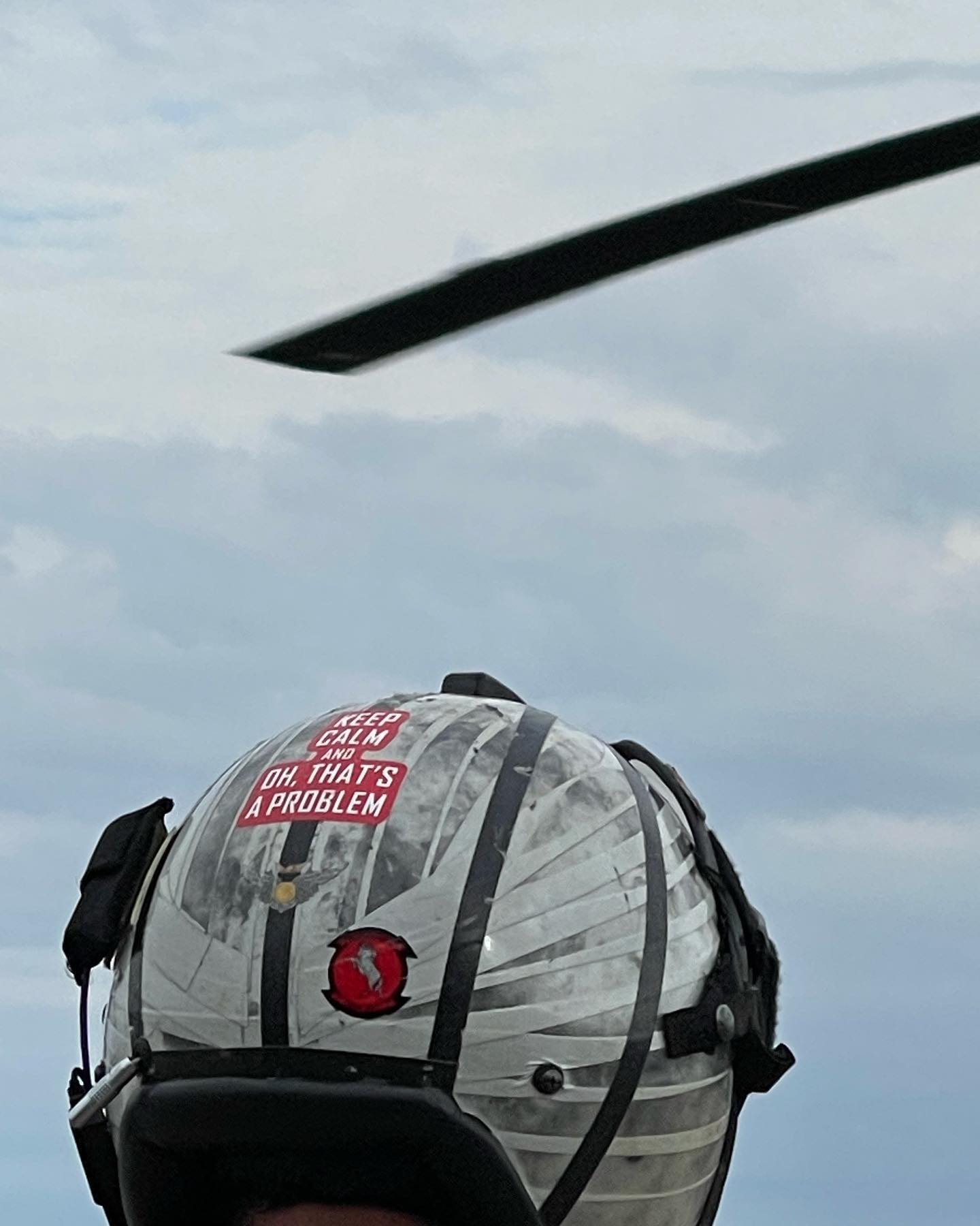 Just another Saturday #ch46 #hh46 #seaknight #marines #navy #army #airforce #pedro #01 #cherrypoint #sar