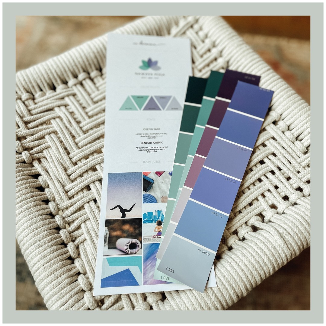 Bij een (re)branding door Studio Hermine worden alle richtlijnen van je nieuwe huisstijl gebundeld in een duidelijk en overzichtelijk ‘brand board’.
Een brand board is een handige, éénduidige samenvatting van je huisstijl. Het is een document dat je helpt om de eenheid in je visuele uitstraling te bewaren.
.
.
#ondernemendevrouwen #onderneemster #ondernemendemadammen #ondernemenmetpassie #ondernemendemama #straffemadammen #grafischontwerp #grafischvormgever #grafischontwerpster #grafischontwerpopmaat #logoontwerp #nieuwlogo #bedrijfslogo #brandingstudio #branding #huisstijl #huisstijlontwerp #personalbrandingforwoman #ambitieuzemeisjes #brandboard #huisstijlfiche #ambitieuzevrouwen #meise #vlaamsbrabant #studiohermine