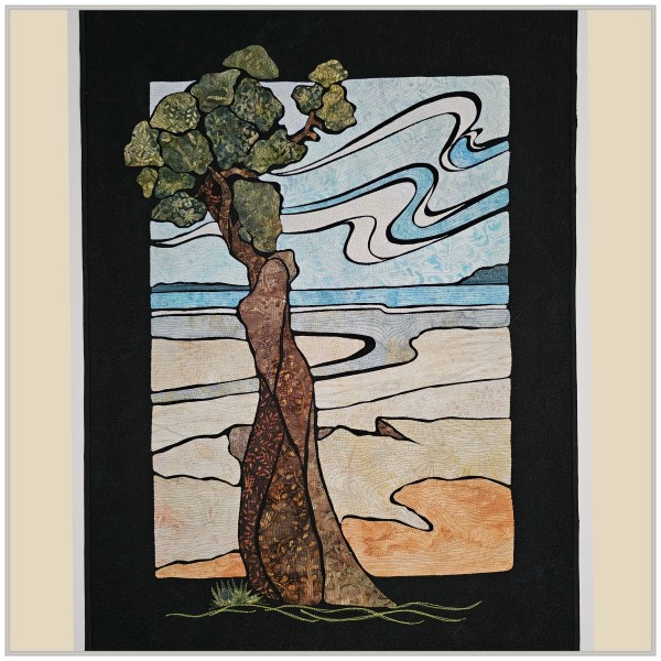 So delighted to receive an email from @loewenstudioandgallery , in the USA, yesterday to let me know that "Coastal Views" sold at the Opening of the Fine Art Quilts exhibition on the 31st January. The exhibition continues until 7th March.
Techniques: raw edge applique, free motion stitching
Size: 46cm(w) x 66cm(h)
#artquilt #landscapeartquilts #textileartexhibition #inspiredbycoast #beautifulnewzealand