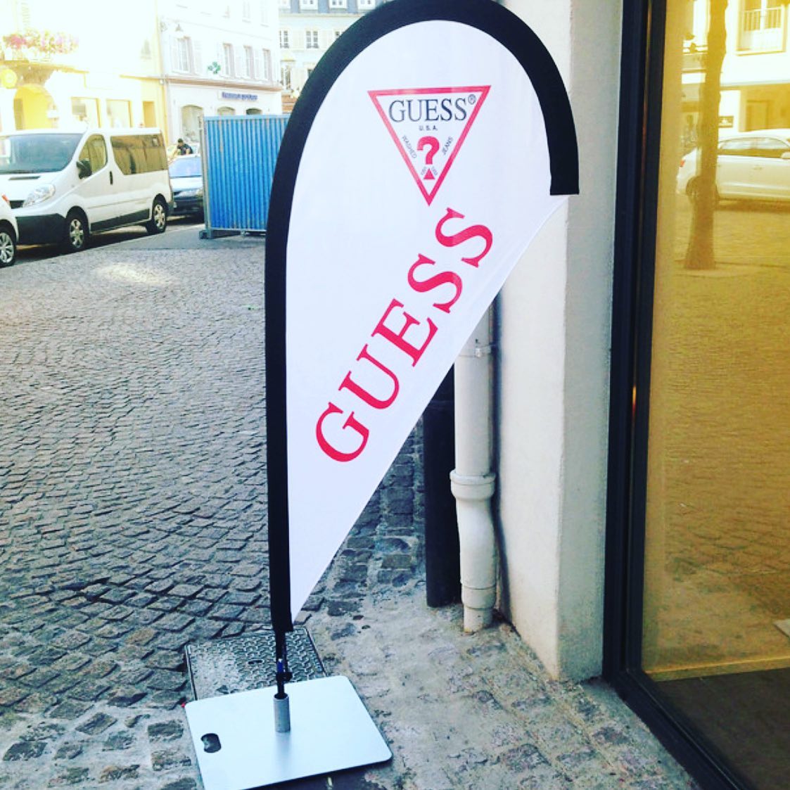 Drapeau beachflag !
Impression haute qualité ▶️ www.arcamac.fr
#beachflag #drapeaupublicitaire #imprimerie #alsace #entreprisealsace #entreprises