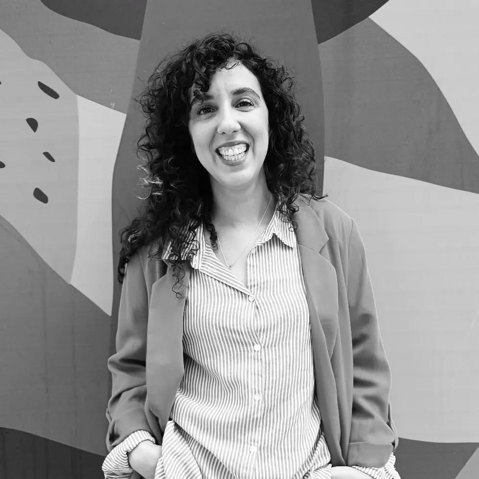 "החרדה נולדה ממש באותו רגע בו נולדה האנושות.
מכיוון שלעולם לא נוכל לשלוט בה, נצטרך ללמוד לחיות איתה -
ממש כמו שלמדנו לחיות עם סערות...״
פאולו קואלו
#licbt #anxiety #חרדה
