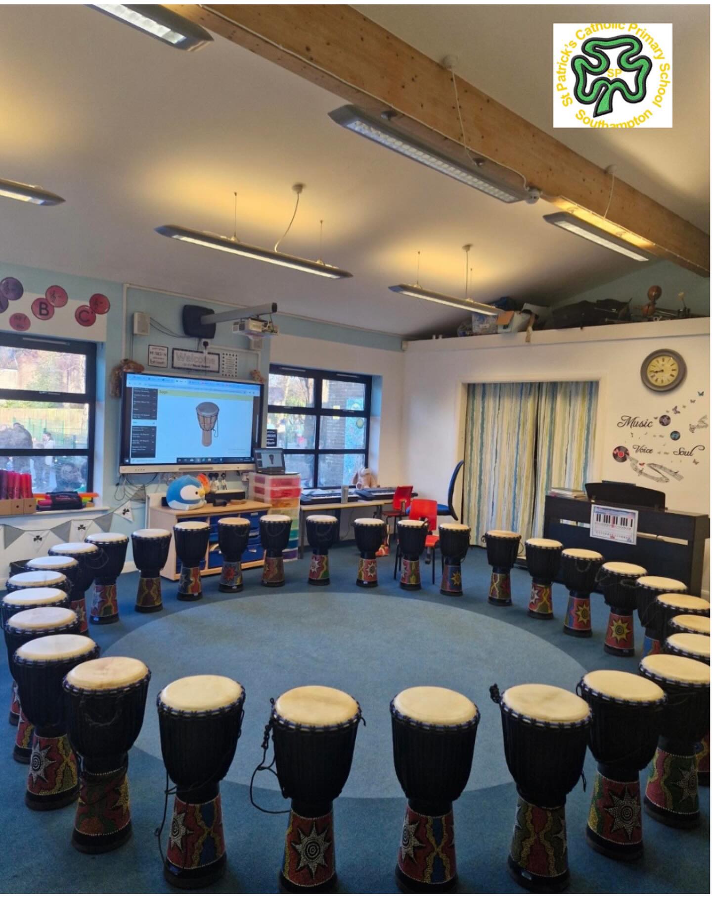 This week, pupils have been enjoying drumming on these fantastic Djembes 🥁