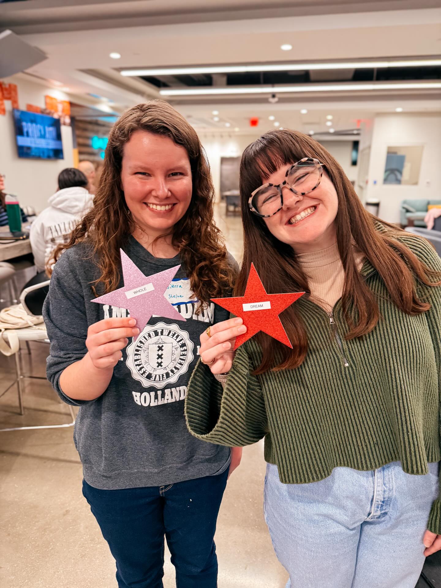 Star words are a practice of attention. ✨
We receive one word and live with it through the year, trusting that meaning reveals itself slowly, in community, and in ways we don’t always expect.
May we be people who pay attention to where the Spirit is leading us 💛