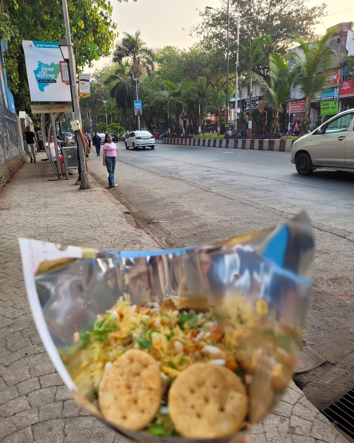 You and me eating Bhelpuri in a new city ✅️
#queridazindagi