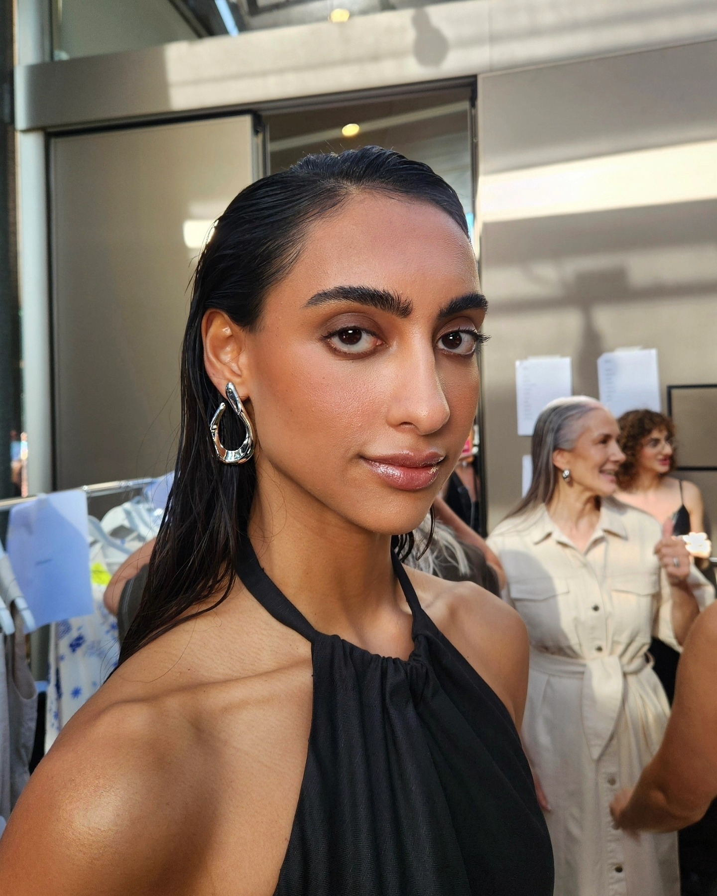 @megz_mehta looking STUNNING!!
Makeup for @staplethelabel at The Calyx for 2024 @ausfashionweek
Hair team: @kykhaircare @kykhair
