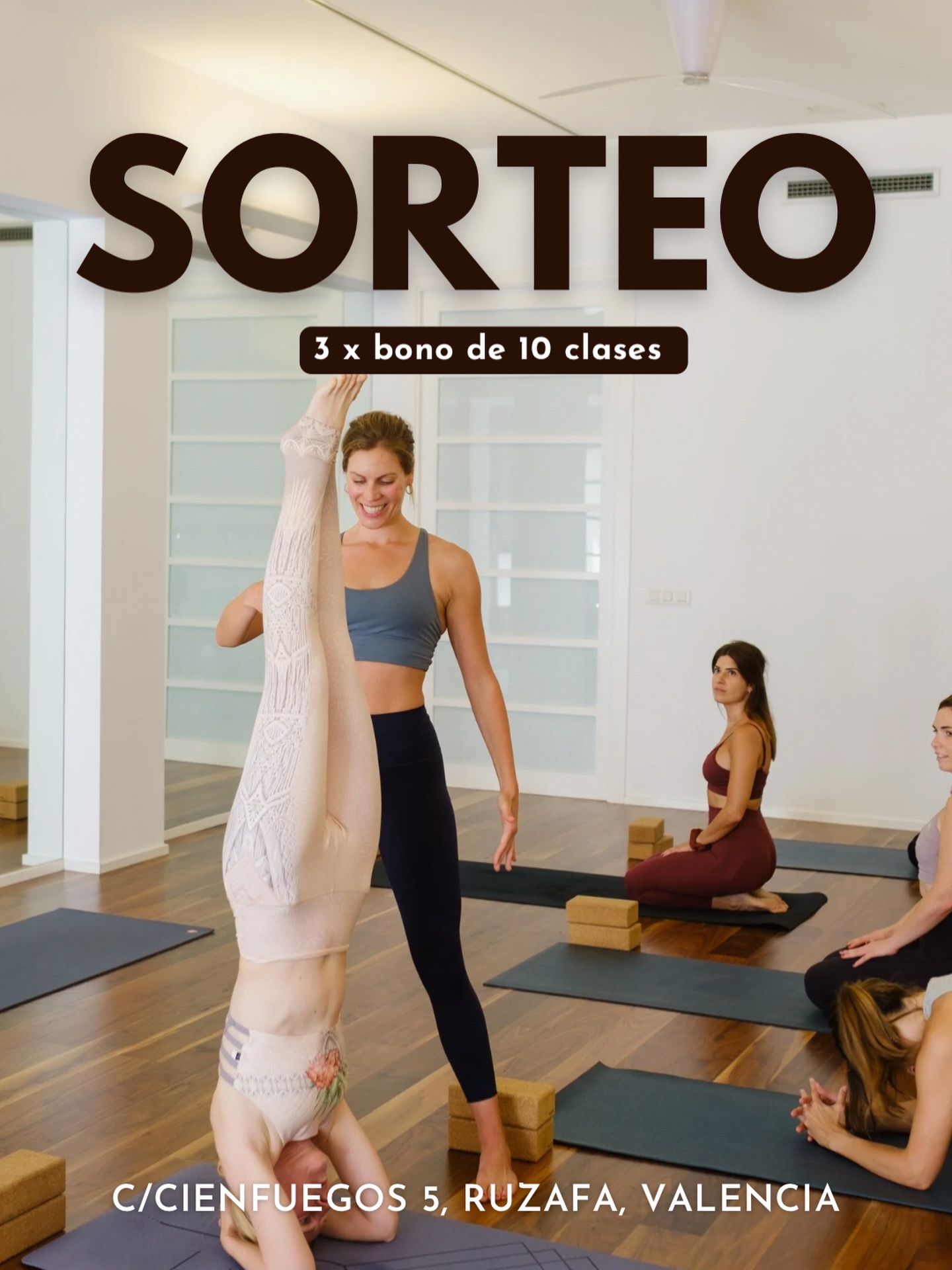 LOS GANADORES SON @zsanettsan @andreasalpa @laratova68 🎉✨ ¡CELEBRAMOS 4 AÑOS DE YOGA EN EL ESTUDIO✨🎉
Para agradecer todo el amor y la energía compartida, lanzamos este SORTEO especial aniversario 🧘♀️💛
🎁 PREMIO
👉 3 personas ganadoras
👉 Cada una se lleva 1 bono de 10 clases
👉 Válido en el estudio y en el Río Turia
👉 Duración: 3 meses
🧘♂️ ¿CÓMO PARTICIPAR?
1️⃣ Sigue nuestra cuenta
2️⃣ Dale ❤️ a este post
3️⃣ Menciona a 2 amigas/os (puedes comentar más veces, cada comentario cuenta ✨)
4️⃣ Extra: comparte este post en stories y etiquétanos 😉
📅 El sorteo se cierra el 11 de febrero
📣 Anunciaremos a las personas ganadoras ese mismo día por stories
Gracias por estos 4 años de práctica, comunidad y presencia 🙏
¡Mucha suerte a tod@s! 🍀✨