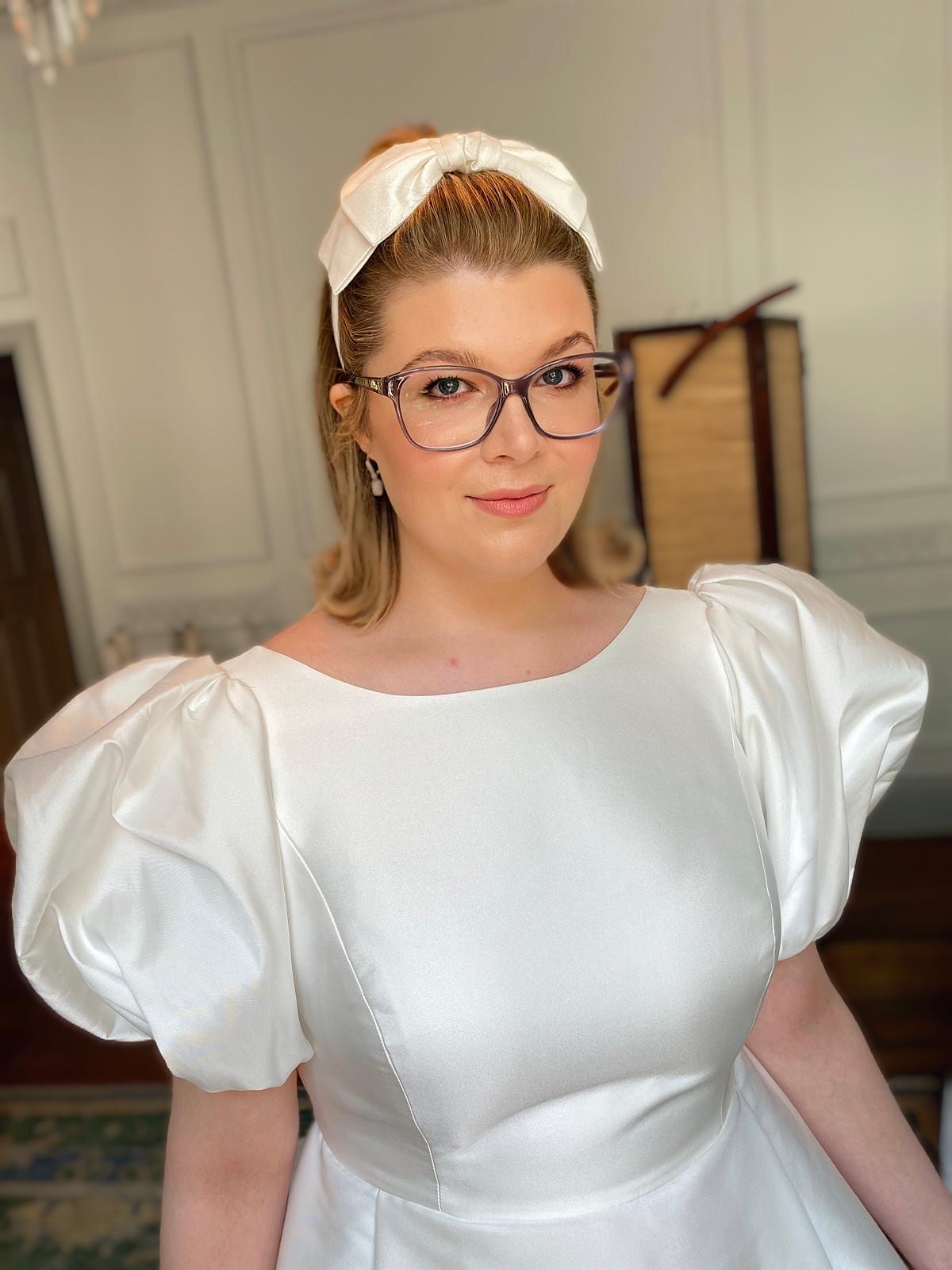 Our favourite part of the wedding process for us is seeing the vision come to life! 🤍 we love that every bride we have is so unique and brings their own style to their wedding day look ✨ makes our job so much fun! This is the beautiful Emily who got married at The Ned ✨