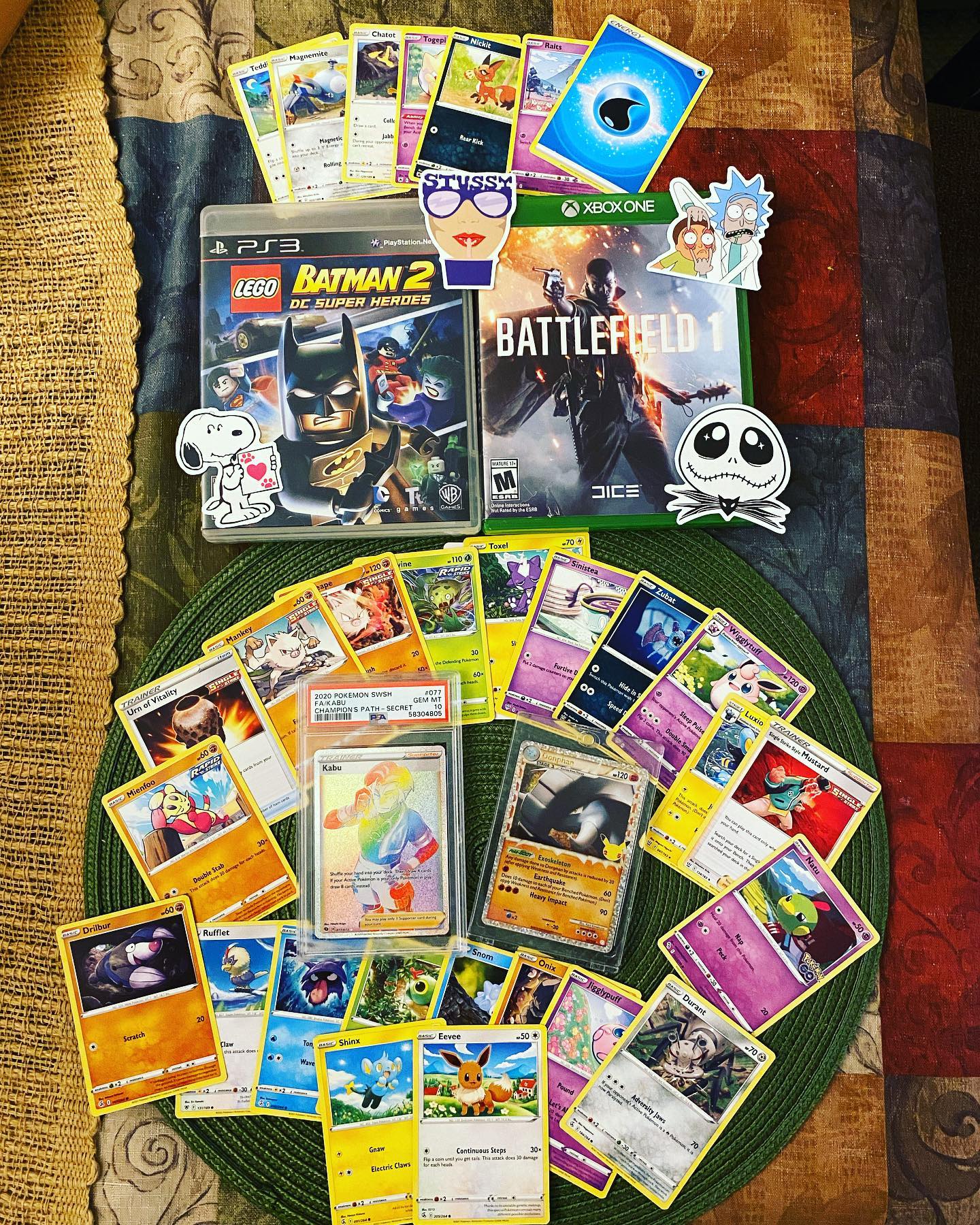 I guess I can start collecting Pokémon cards now 😝, thank you Dabz!!!!! #gamer #gamergirl #videogamecollector #pokemon #pokemoncards #whatnot #pokemoncardscollector #xbox #playstation #playstation2
#geeky #geekygirl #retrocollector #collector