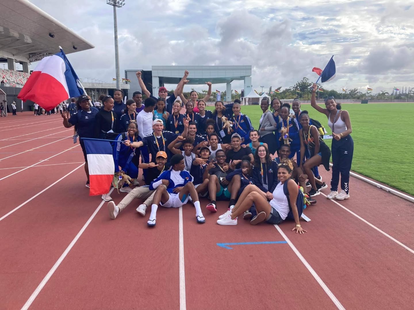 La Reunion remporte la compétition avec 18 medailles d’or contre 17 pour Maurice tout sport confondu. Félicitations à tous les athlètes et aux entraîneurs présents 👏🥳