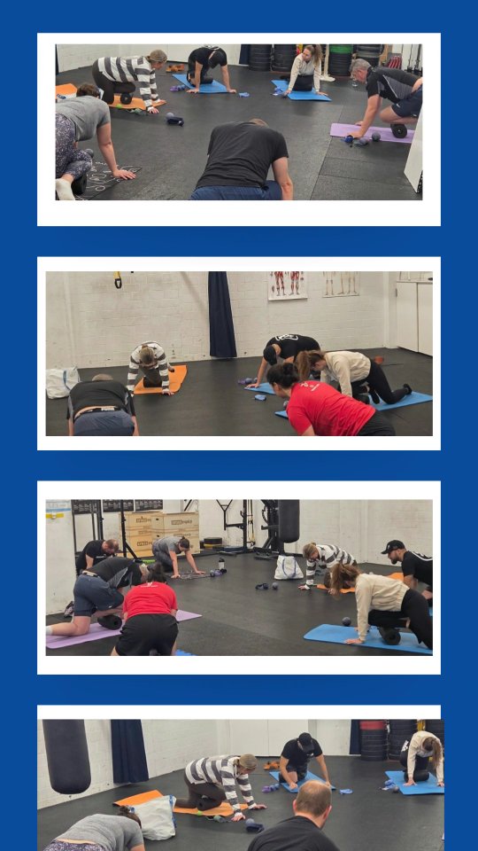 🧘♂️ Mobility ist kein Extra. Sie ist die Basis.
Mehr Beweglichkeit bedeutet:
✔️ bessere Technik
✔️ weniger Verletzungen
✔️ mehr Freude im Training
Egal ob Anfänger:in oder erfahrene:r Athlet:in –
Mobility hilft dir, dich langfristig stark, gesund und beweglich zu halten.
Bei uns gehört Mobility nicht ans Ende der To-do-Liste,
sondern fix ins Training.
👉 Komm vorbei, beweg dich mit uns und spür den Unterschied.
#crossfitbaar #mobility #beweglichkeit #athletik #gesundtrainieren strongandmobile community